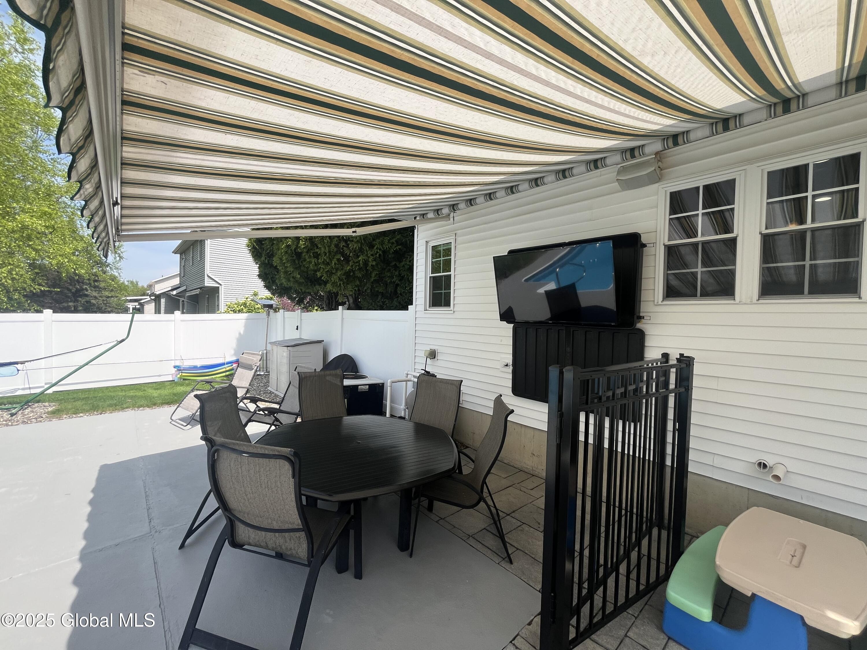 28 Copperfield Drive, Waterford, New York image 34