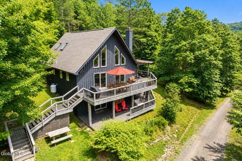 Homes For Sale - 283 Ave Of The Stars<br/> North Blenheim, NY 12131