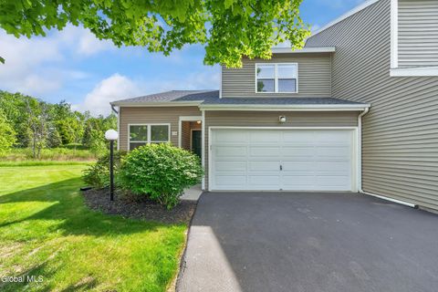 Townhouse For Sale - 108 Harvard Road<br/> Watervliet, NY 12189