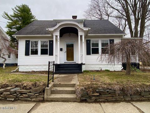 Homes For Sale - 29 Ralph Street<br/> Ballston Spa, NY 12020
