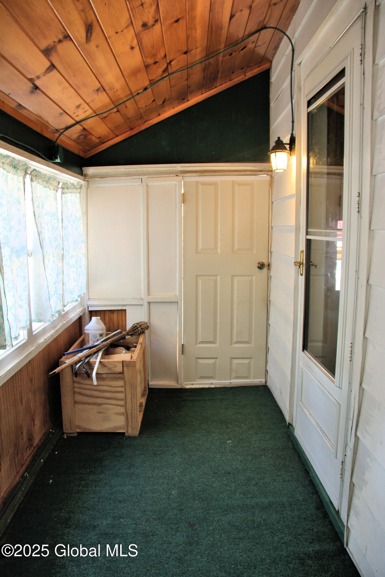 244 Kingsboro Avenue, Gloversville, New York image 31