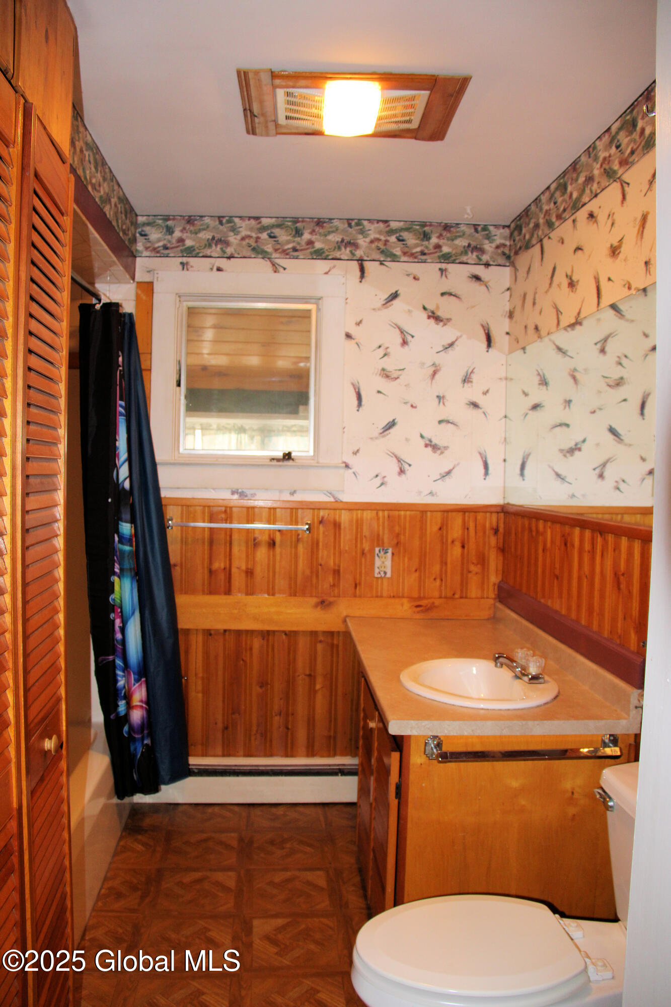 244 Kingsboro Avenue, Gloversville, New York image 5