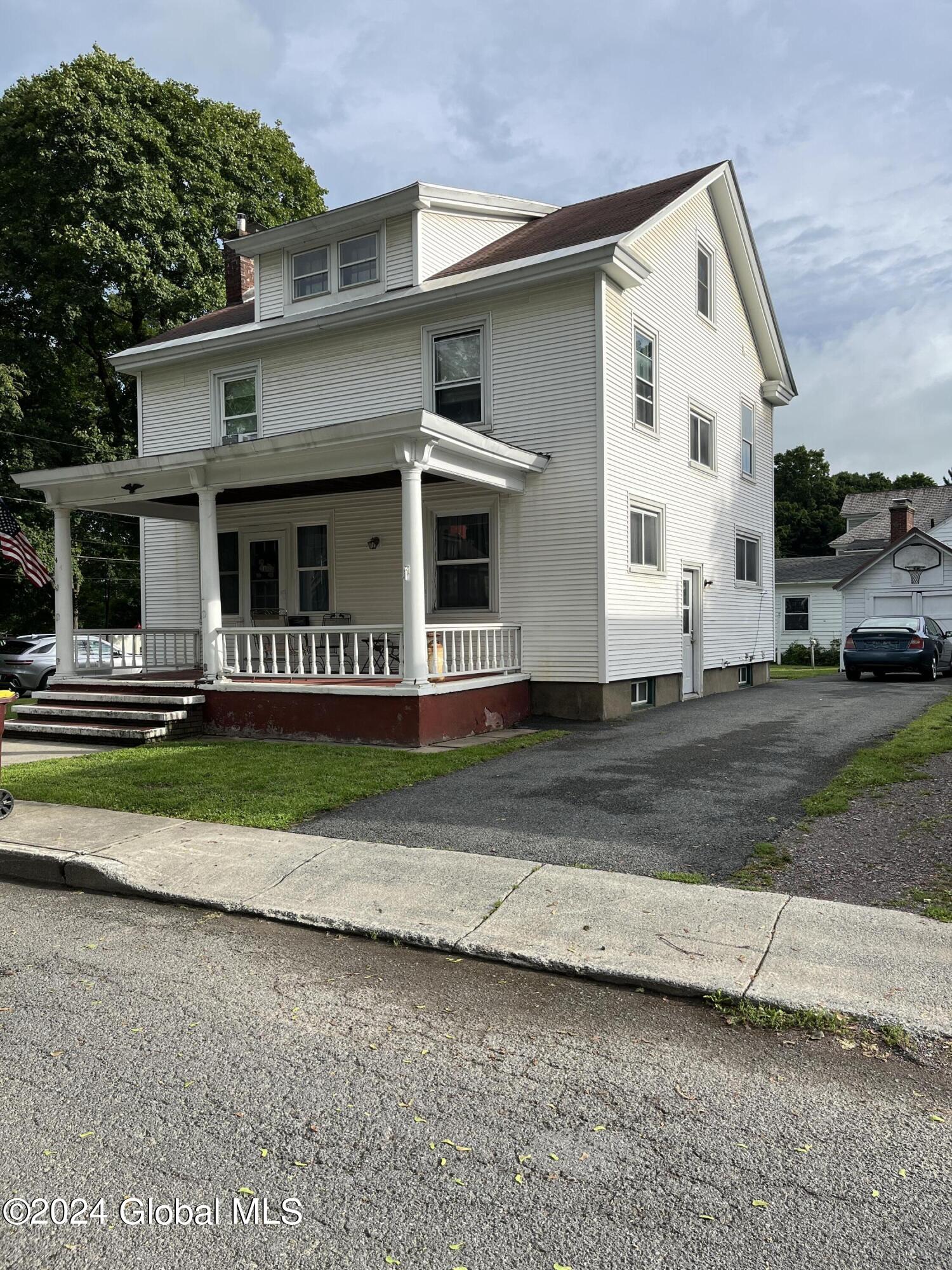 4 Sarver Street, Hudson Falls, New York image 24