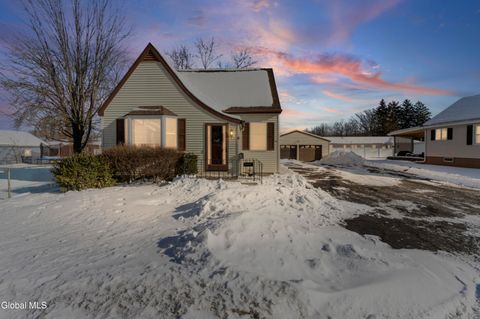 Photo of 4 Muriel Avenue, Rensselaer, NY 12144 (MLS # 202611847)