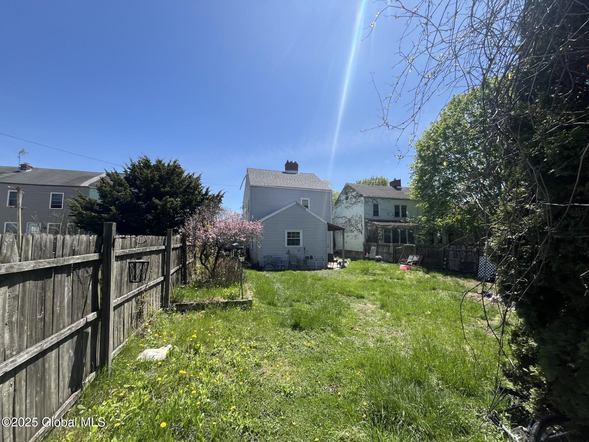 433 1st Avenue, Watervliet, New York image 30