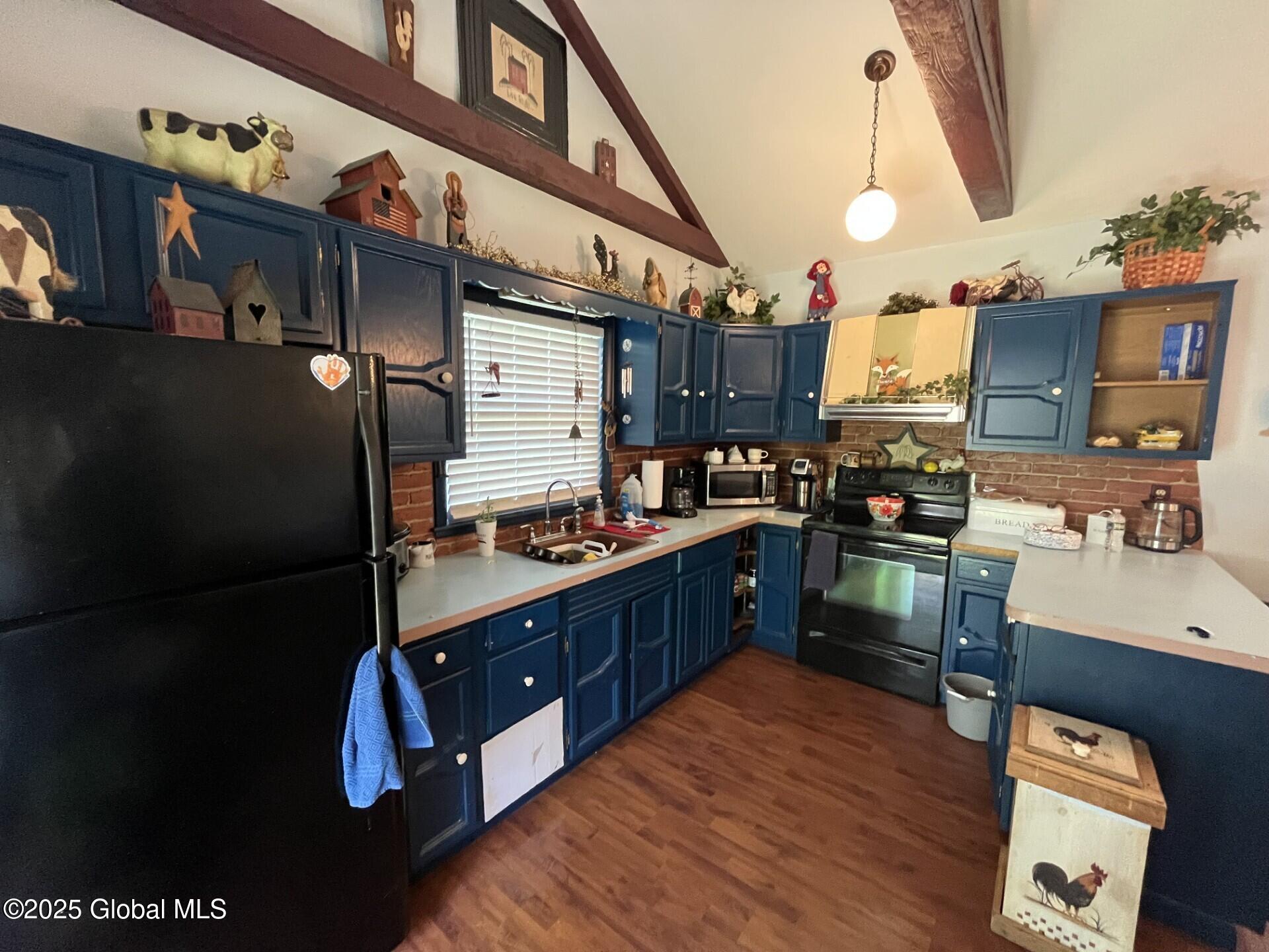 433 1st Avenue, Watervliet, New York image 17