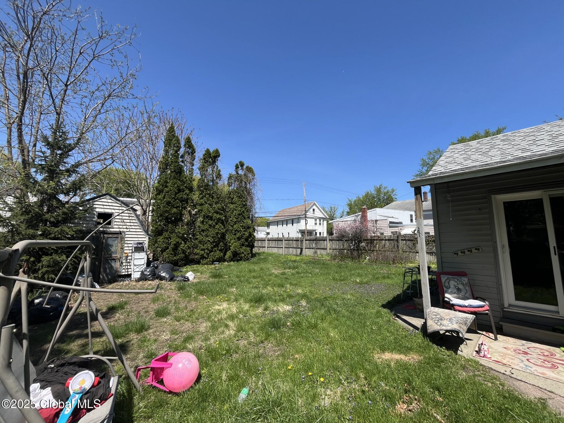 433 1st Avenue, Watervliet, New York image 29