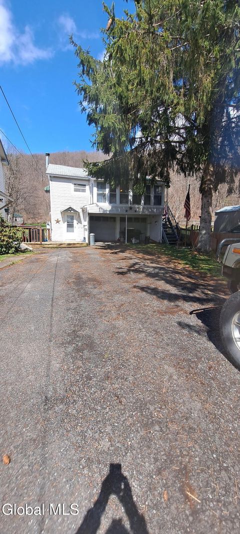 Photo of 319 Main Street, Hobart, NY 13788 (MLS # 202615974)