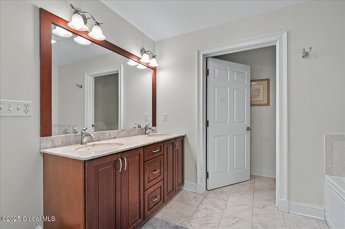 87 Railroad Place #APT 207, Saratoga Springs, New York image 31