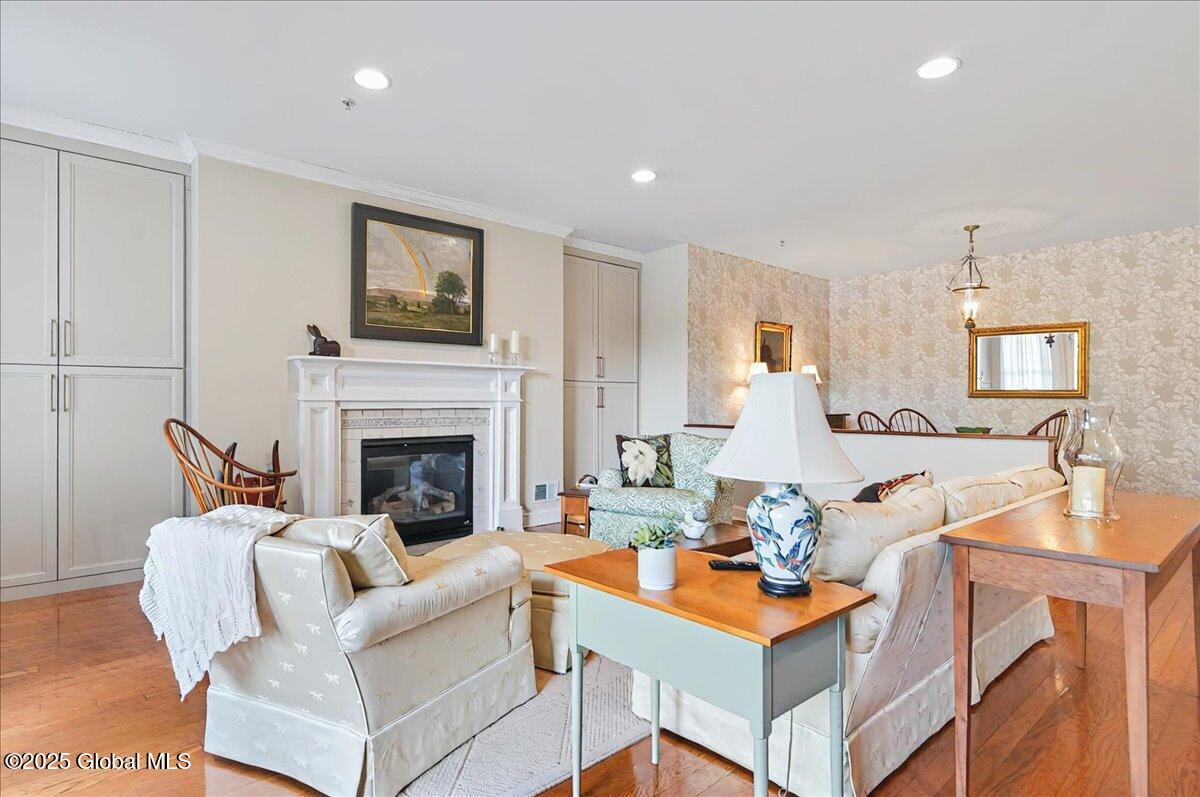87 Railroad Place #APT 207, Saratoga Springs, New York image 17