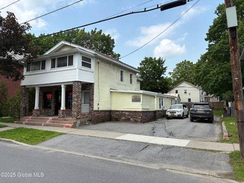 Photo of 119 Church Street, Saratoga Springs, NY 12866 (MLS # 202519702)