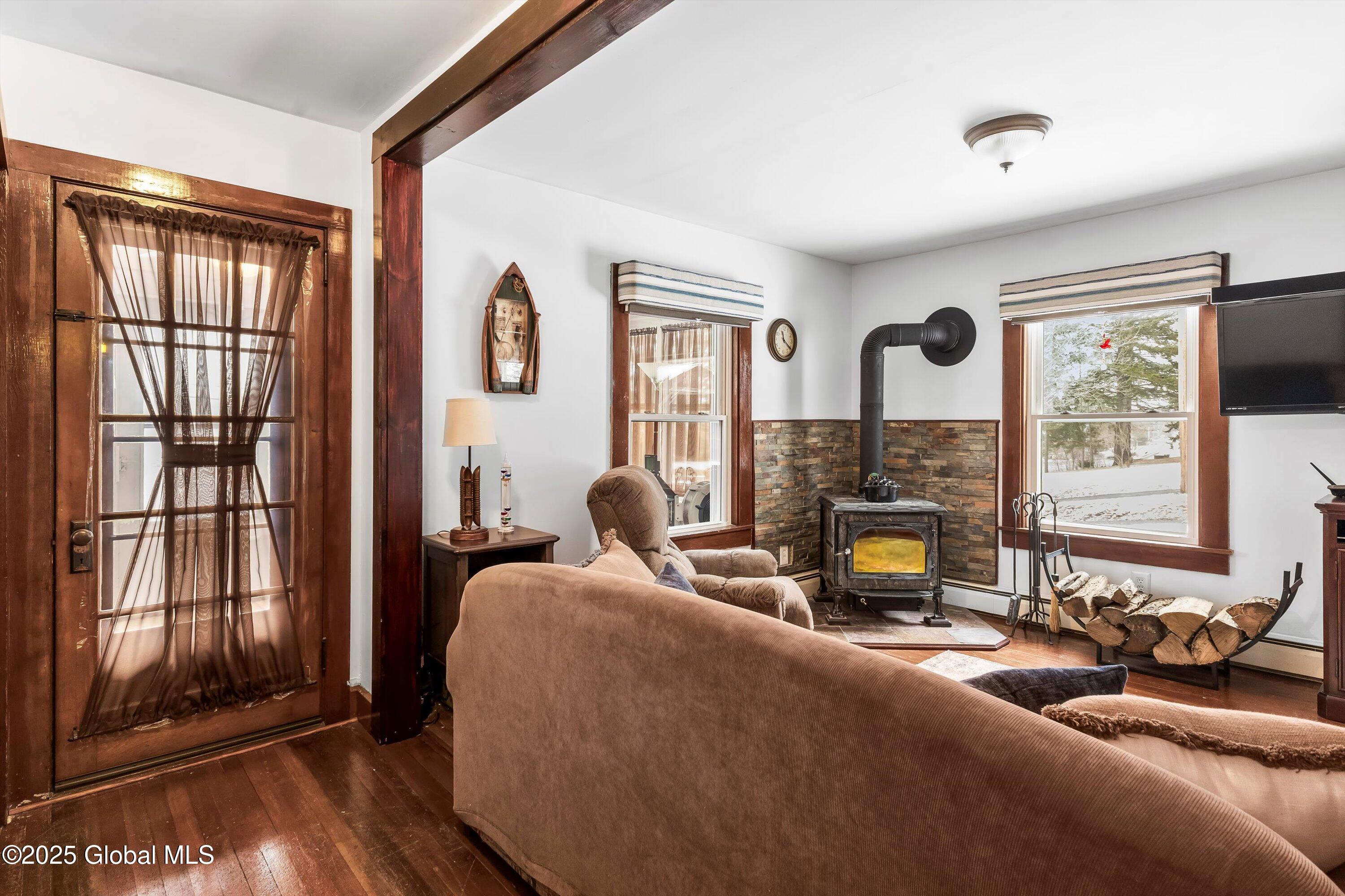 956 Deerland Road, Long Lake, New York image 8