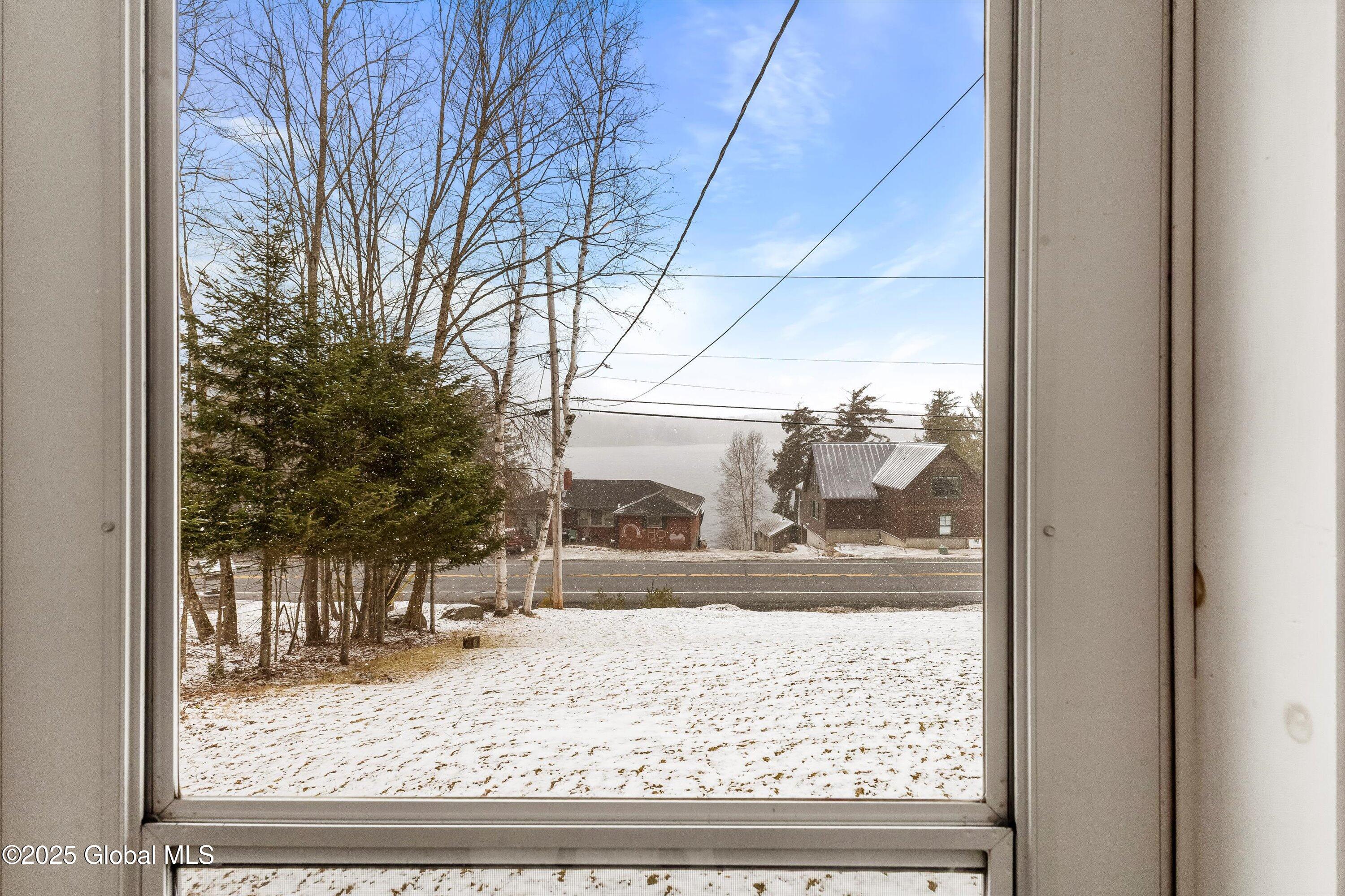 956 Deerland Road, Long Lake, New York image 5