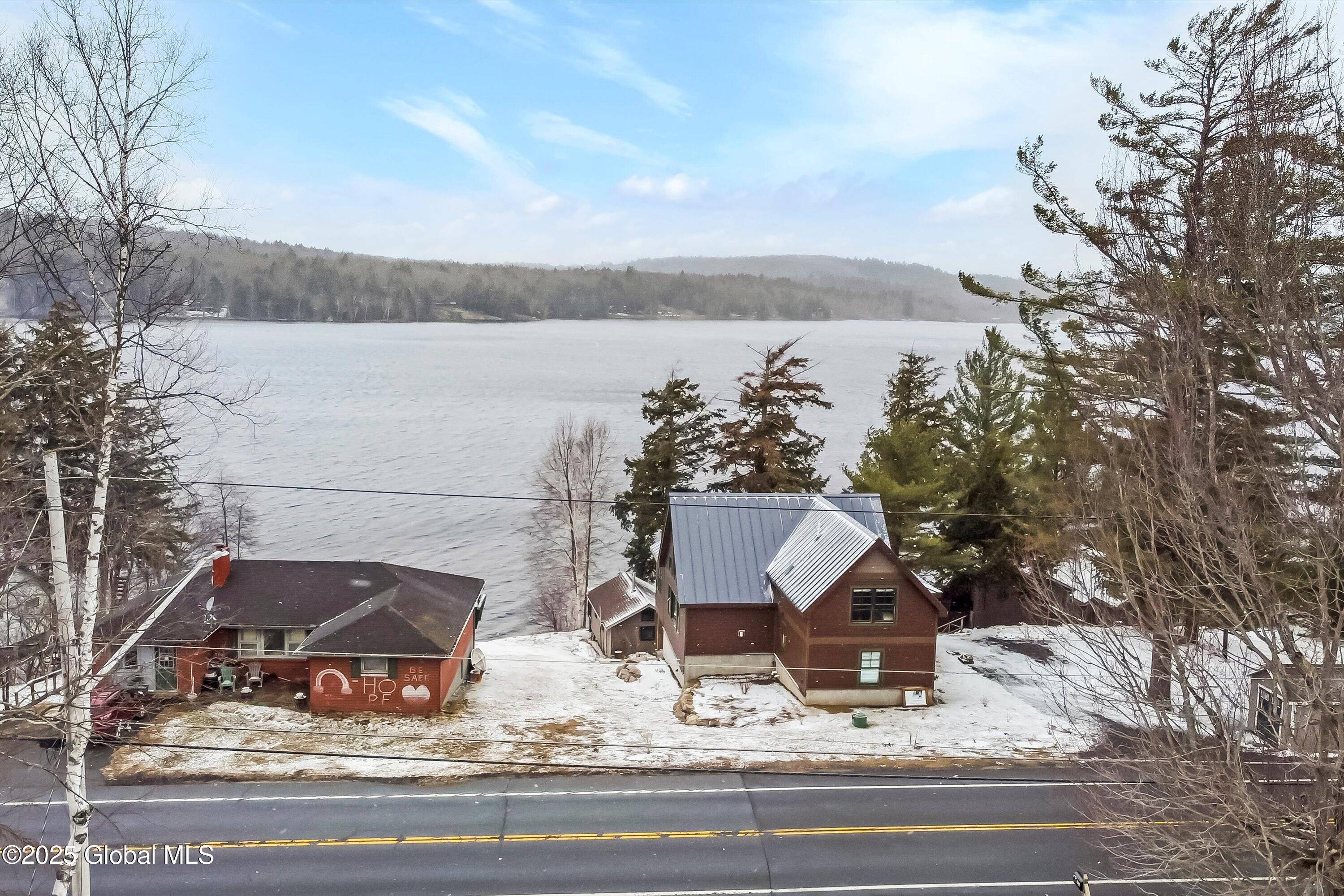956 Deerland Road, Long Lake, New York image 23