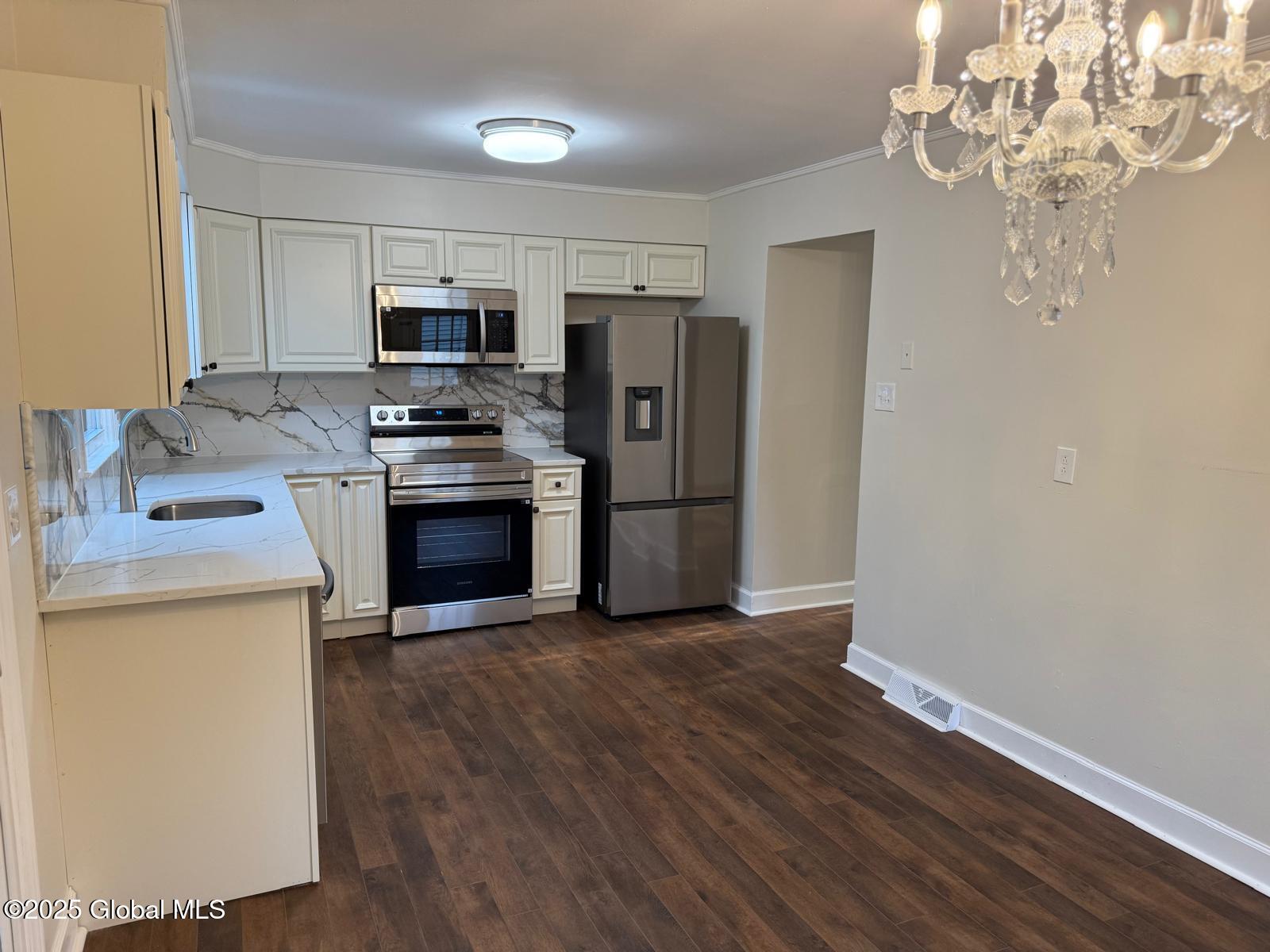 311 Old Loudon Road, Latham, New York image 6