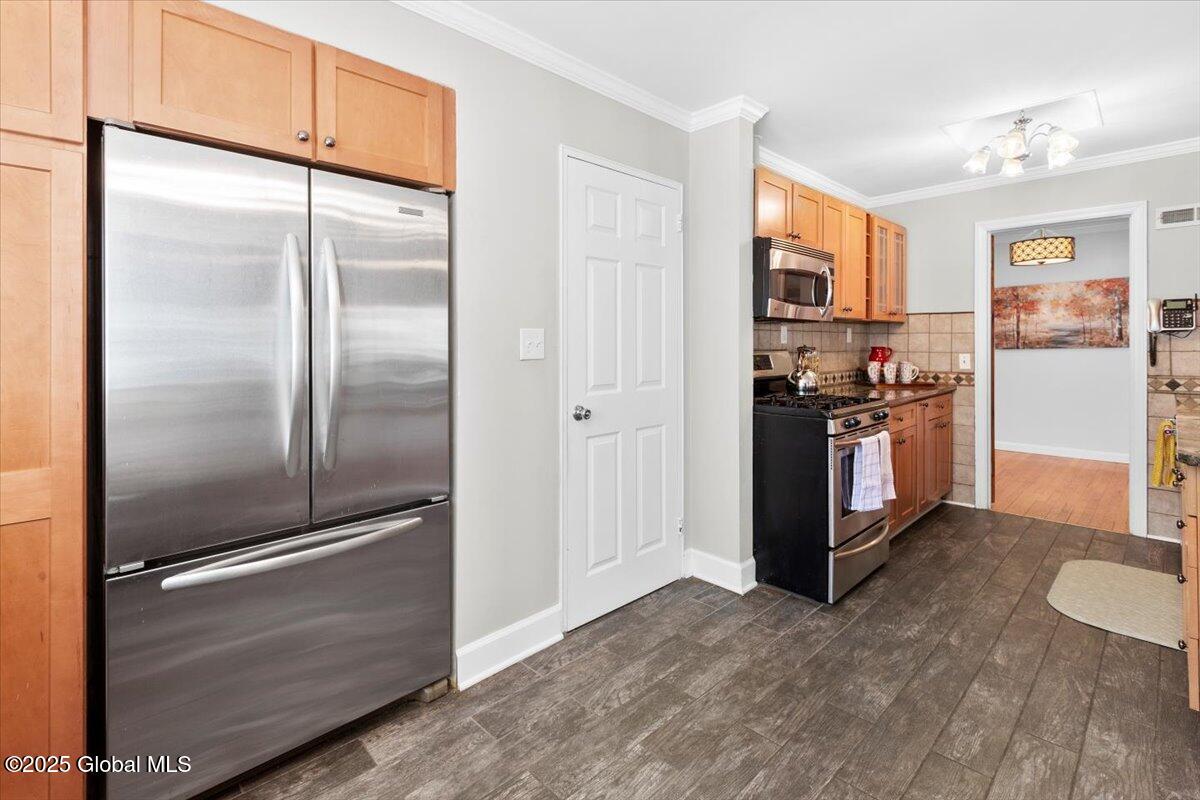 2241 Webster Drive, Niskayuna, New York image 12