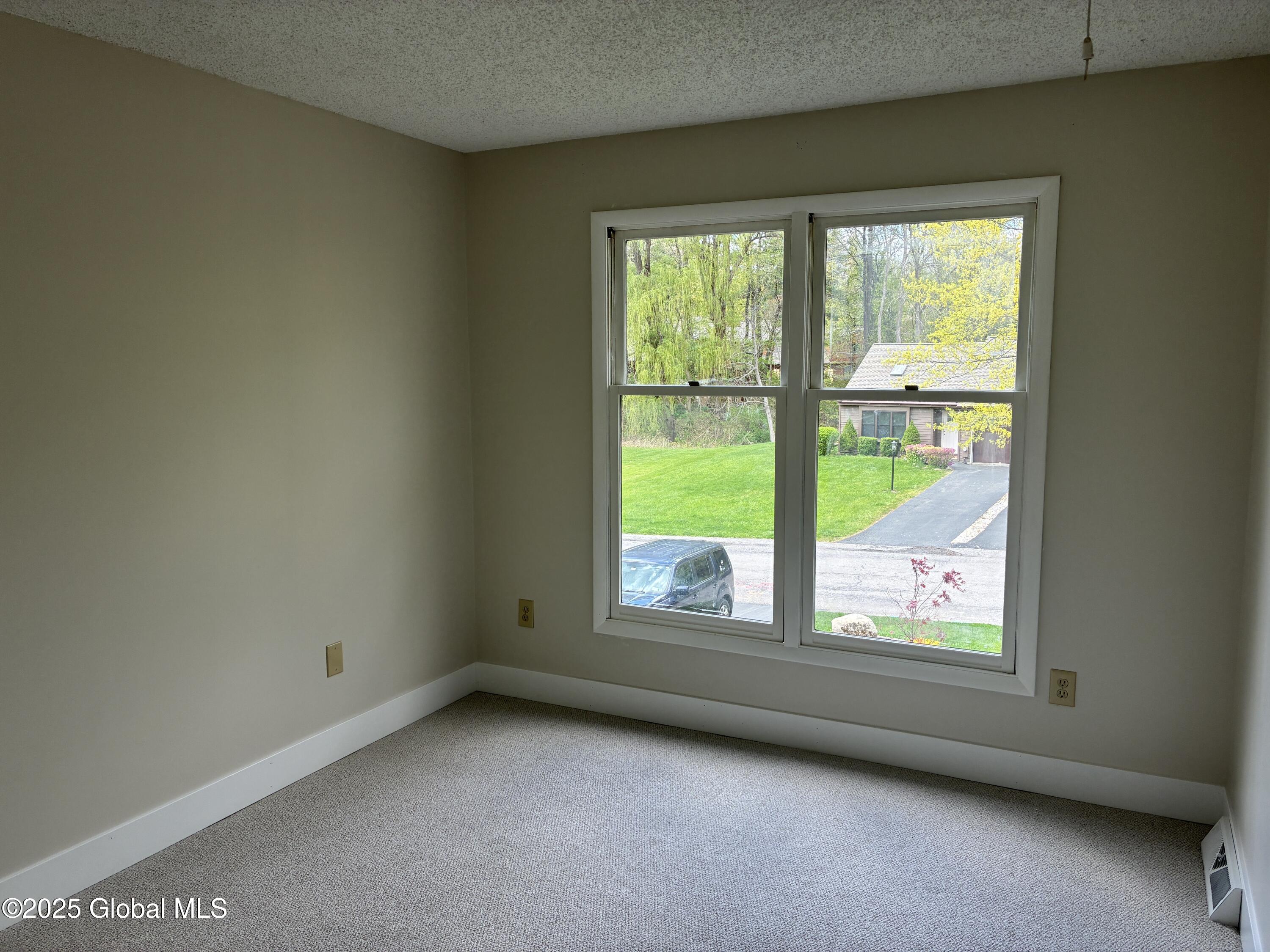 523 Townwood Drive, Albany, New York image 41