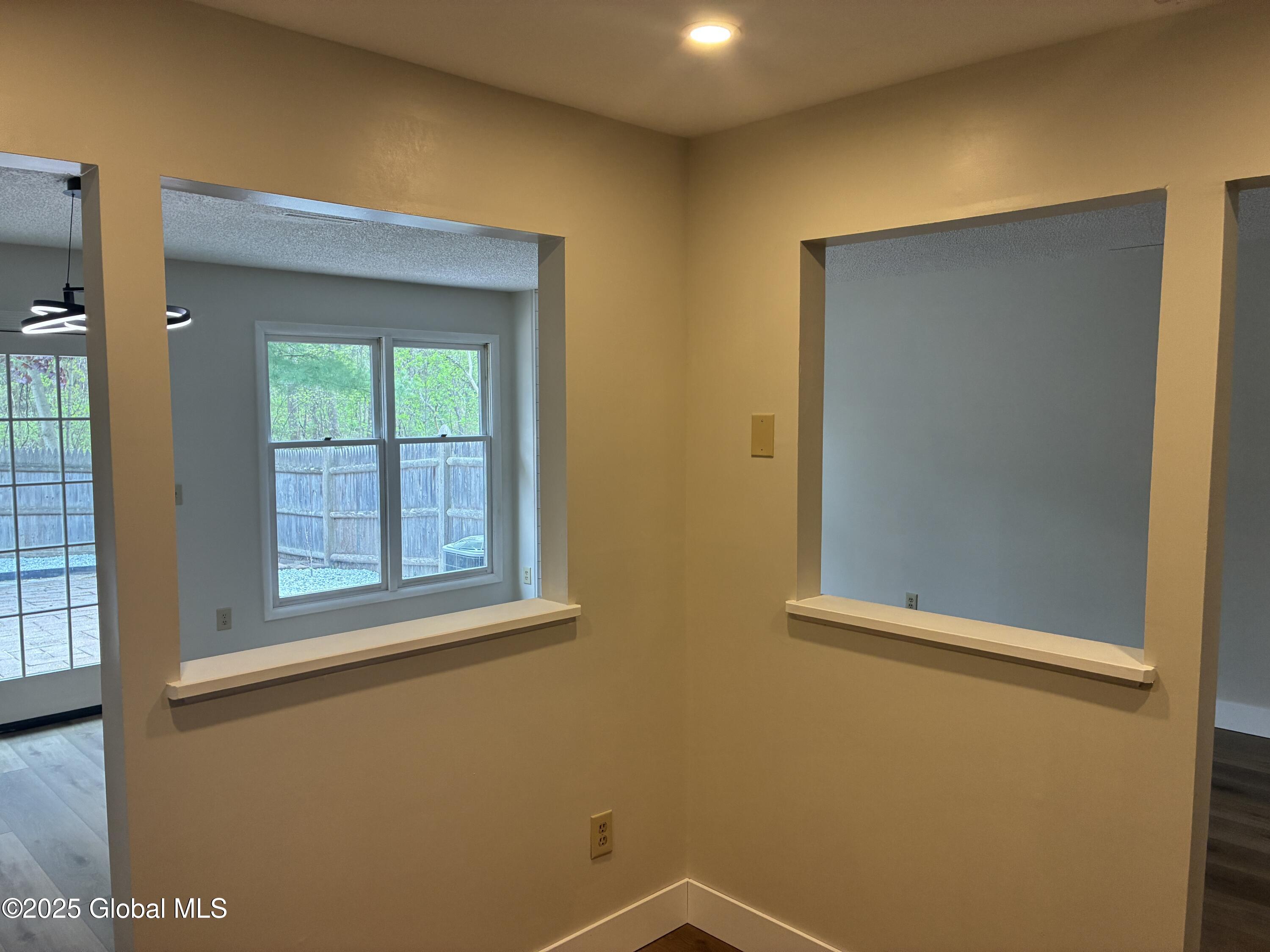 523 Townwood Drive, Albany, New York image 17