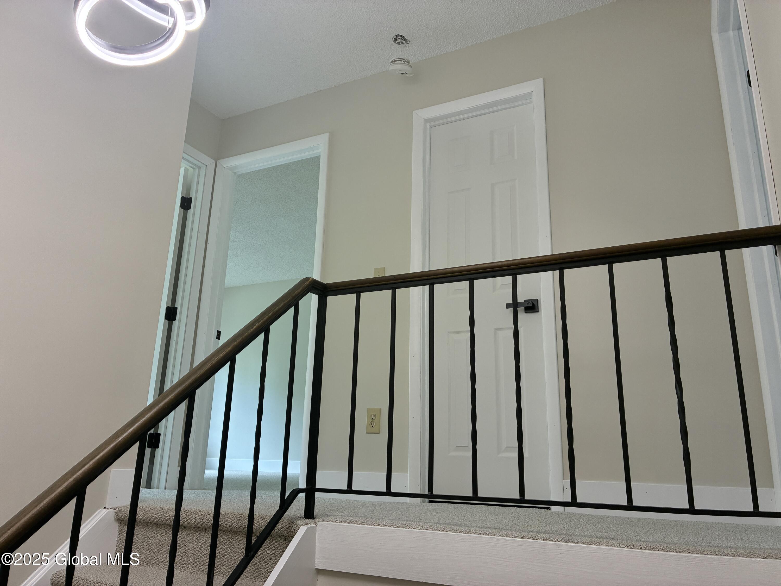 523 Townwood Drive, Albany, New York image 23