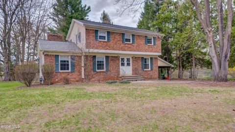 Photo of 38 Hamilton Street, Guilderland, NY 12084 (MLS # 202615235)