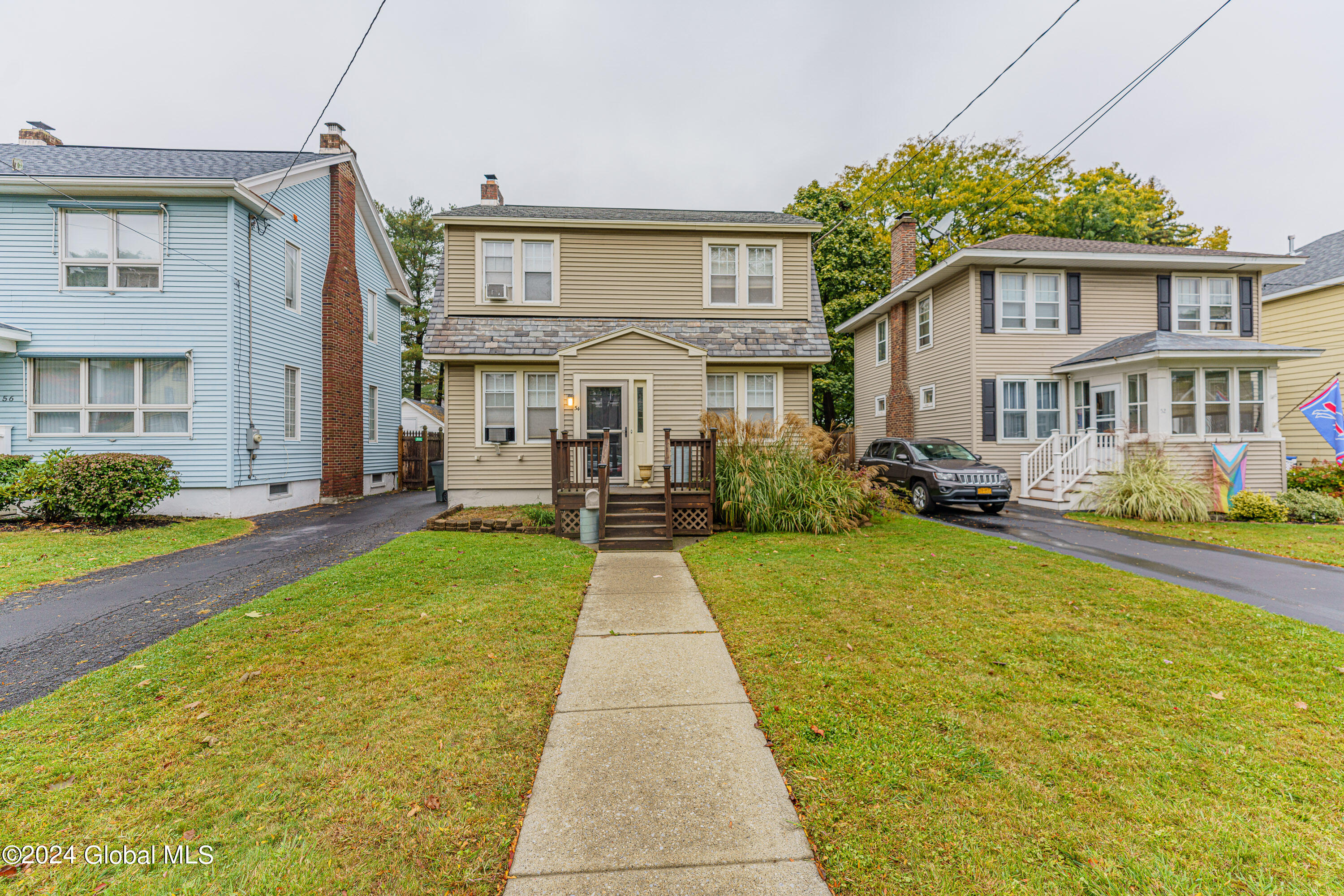 54 Edgecomb Street, Albany, New York image 1