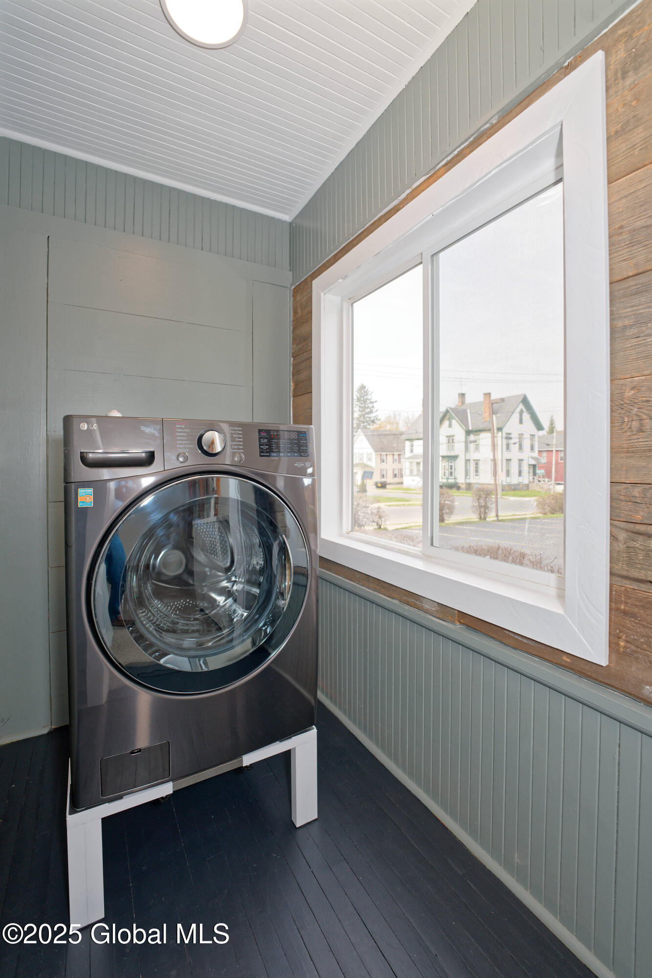 63 Washington Street, Gloversville, New York image 28