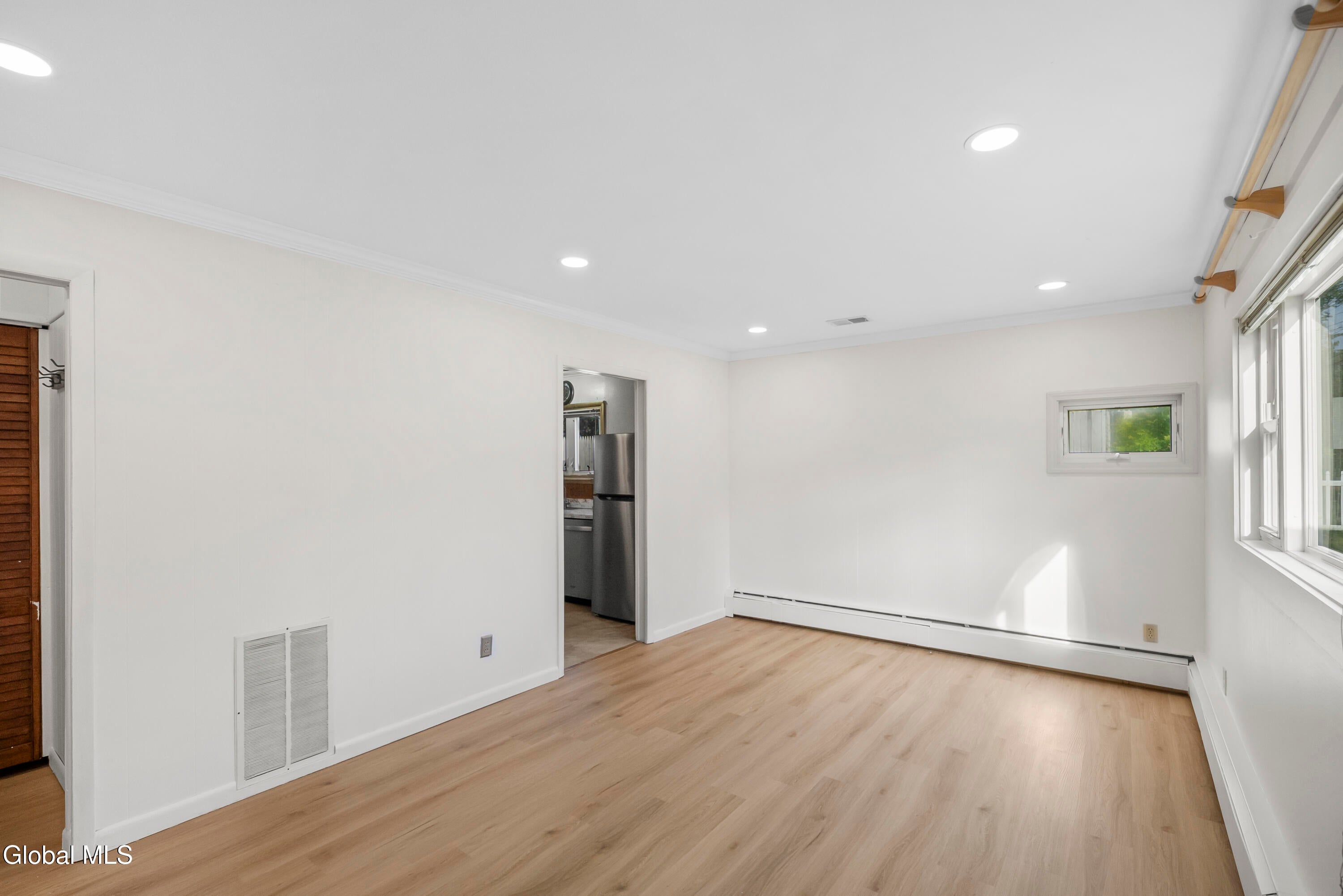31 Riverview Drive