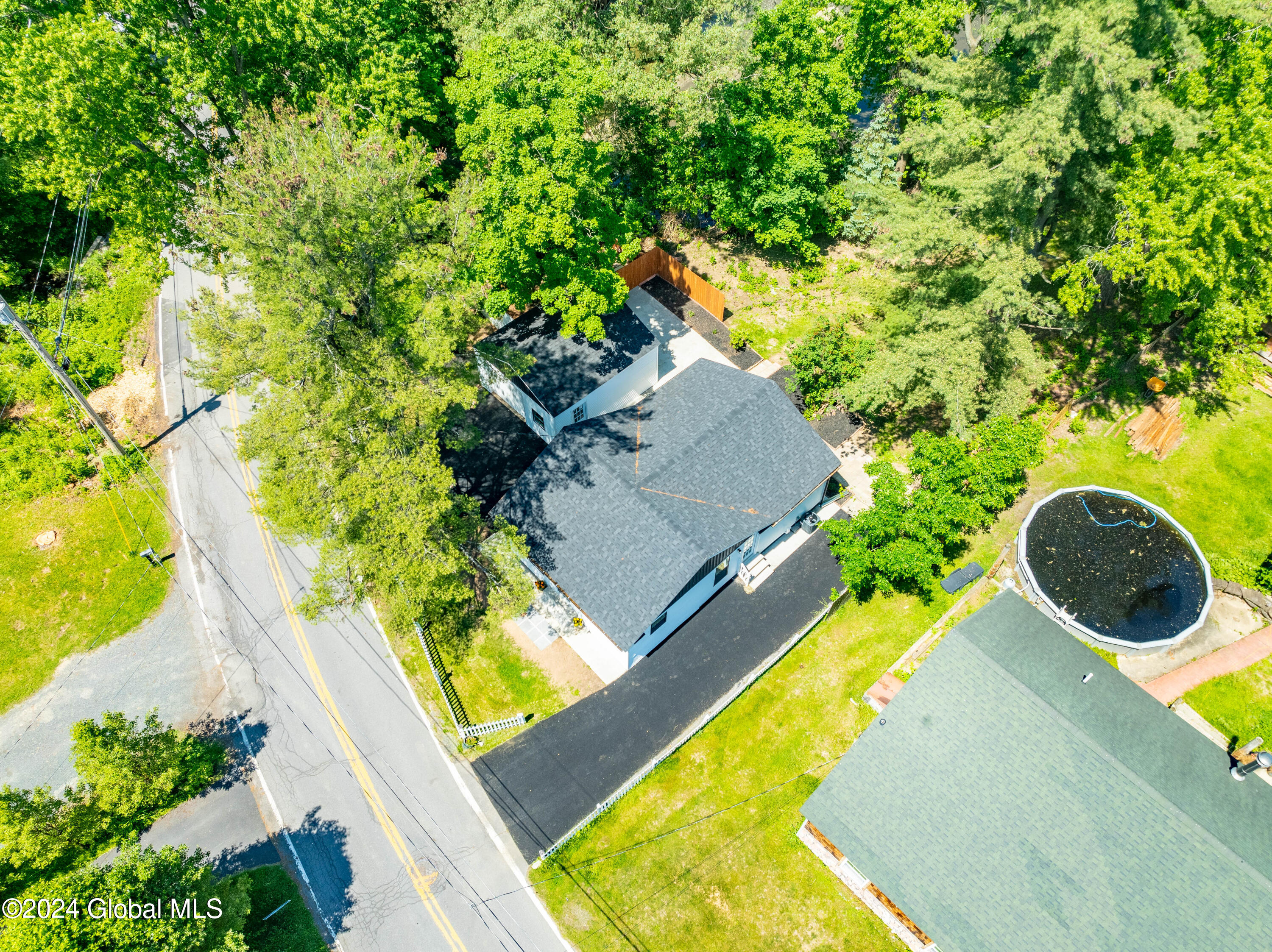 15 Schaffer Drive, Cohoes, New York image 22