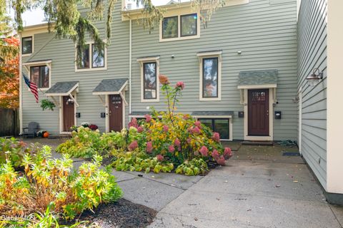 Photo of 28 White Street # 28, Saratoga Springs, NY 12866 (MLS # 202530932)