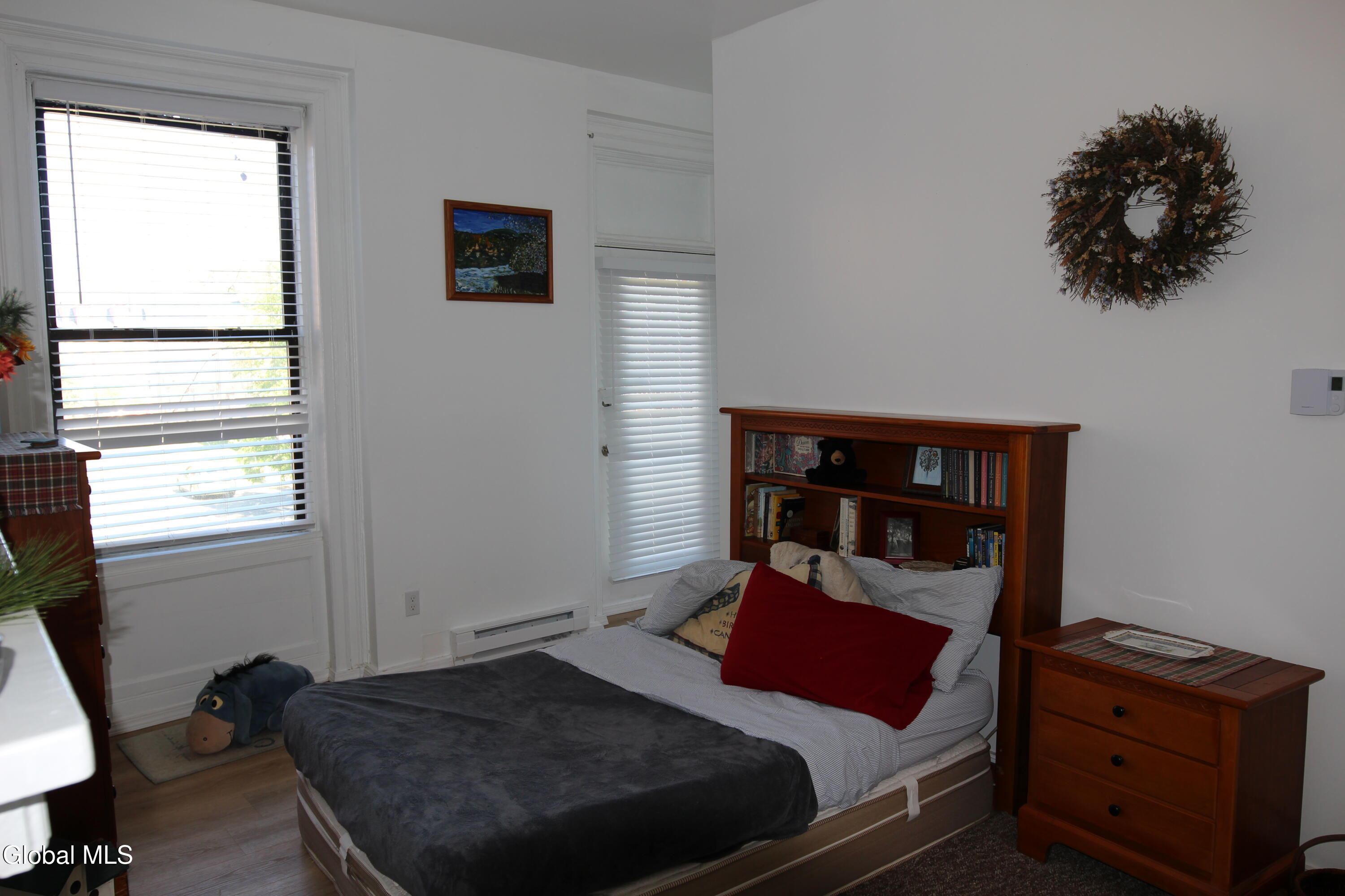 Albany, New York 12202, United States, 2 Bedrooms Bedrooms, ,1 BathroomBathrooms,Residential,Active,214017