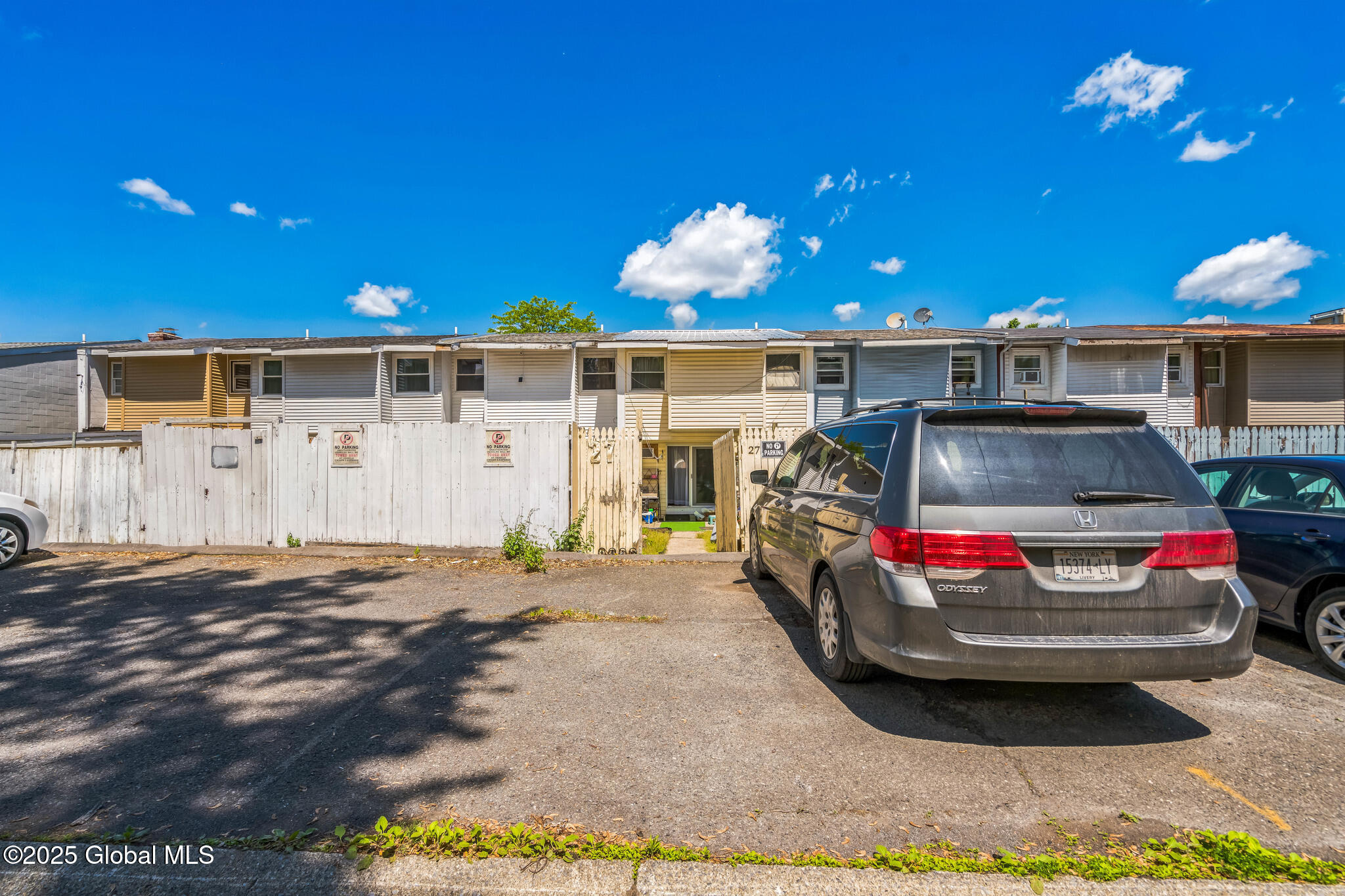 27 Columbia Street, Hudson, New York image 2