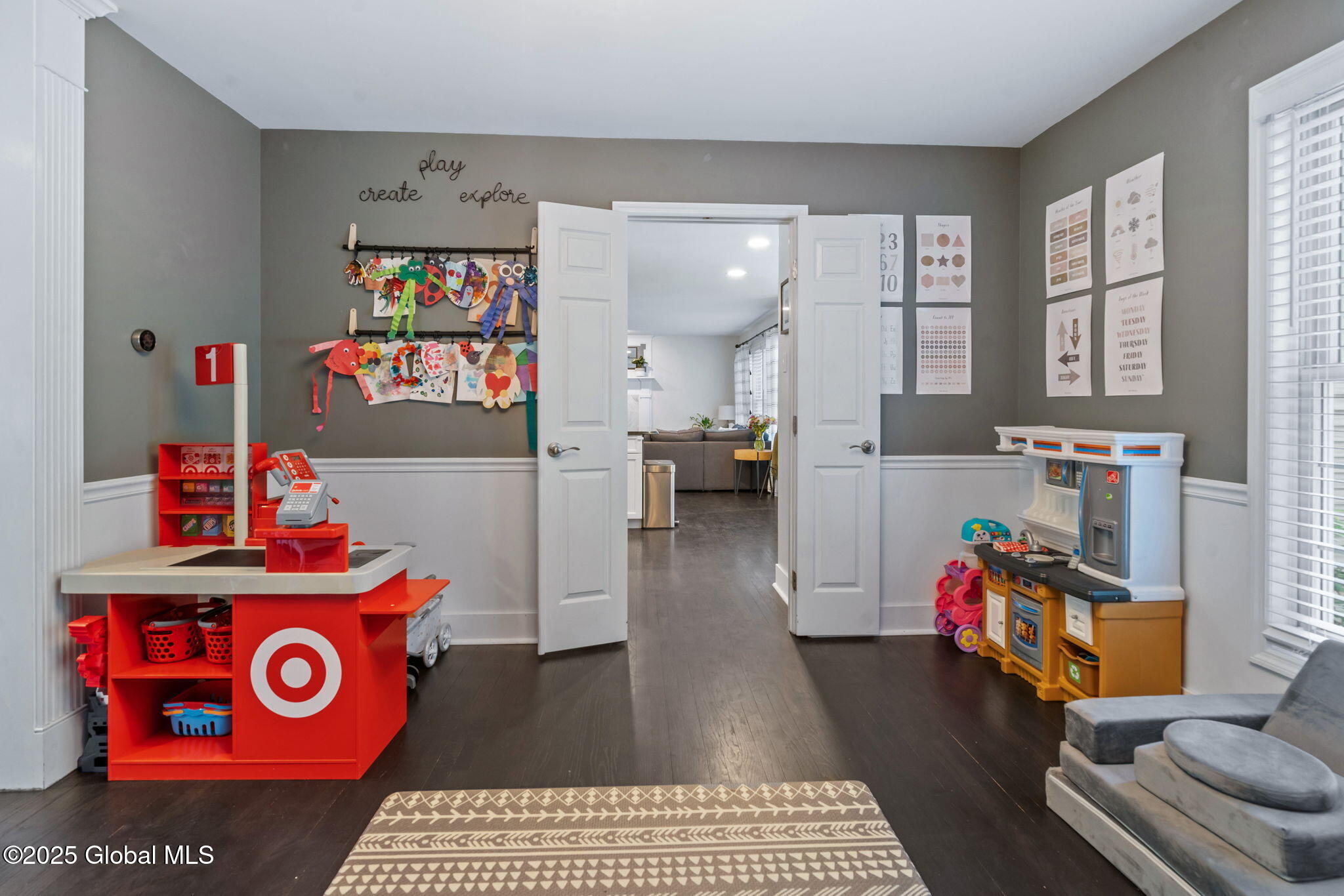 7 Spruce Street, Clifton Park, New York image 31