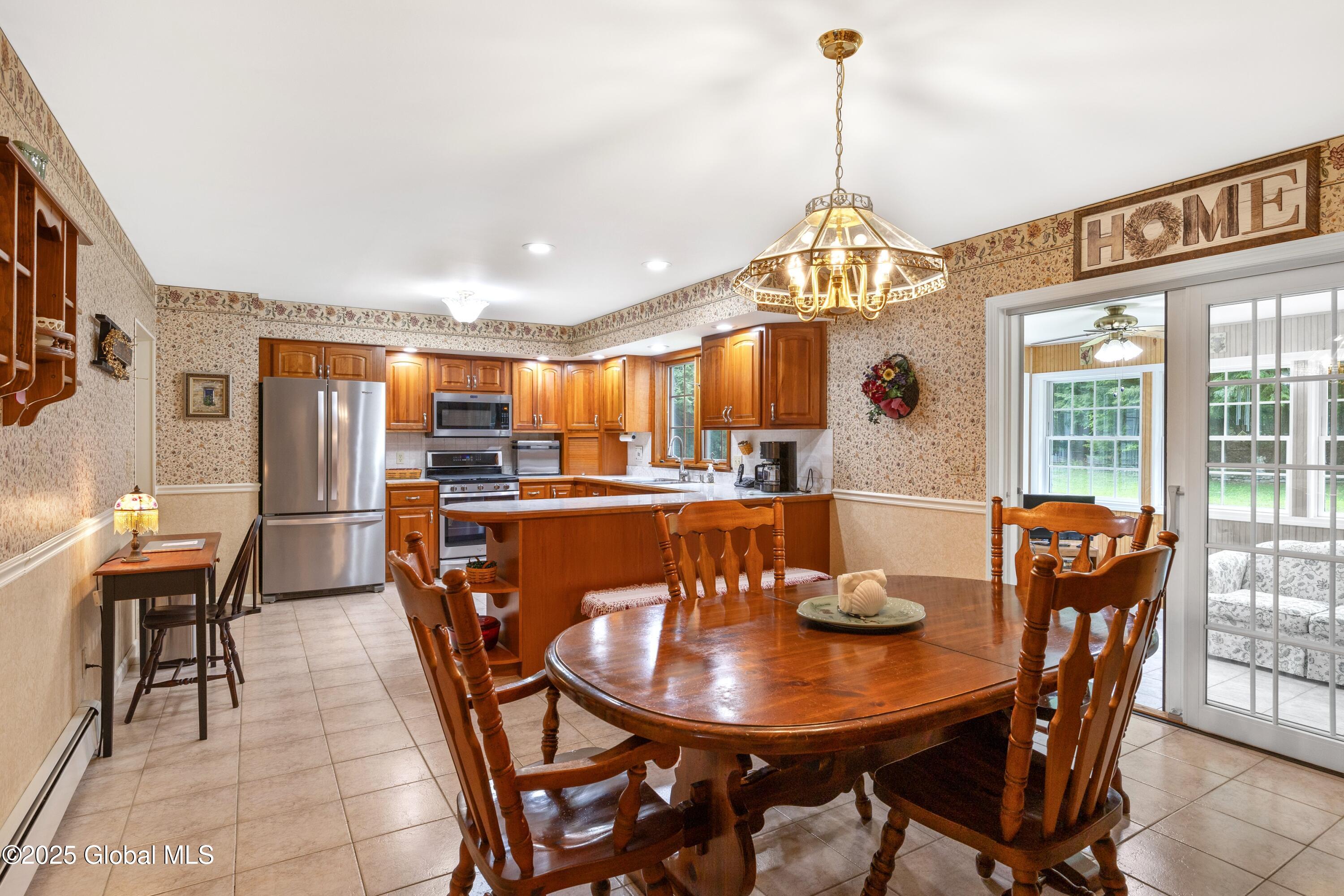 15 Stewart Dam Road, Corinth, New York image 8