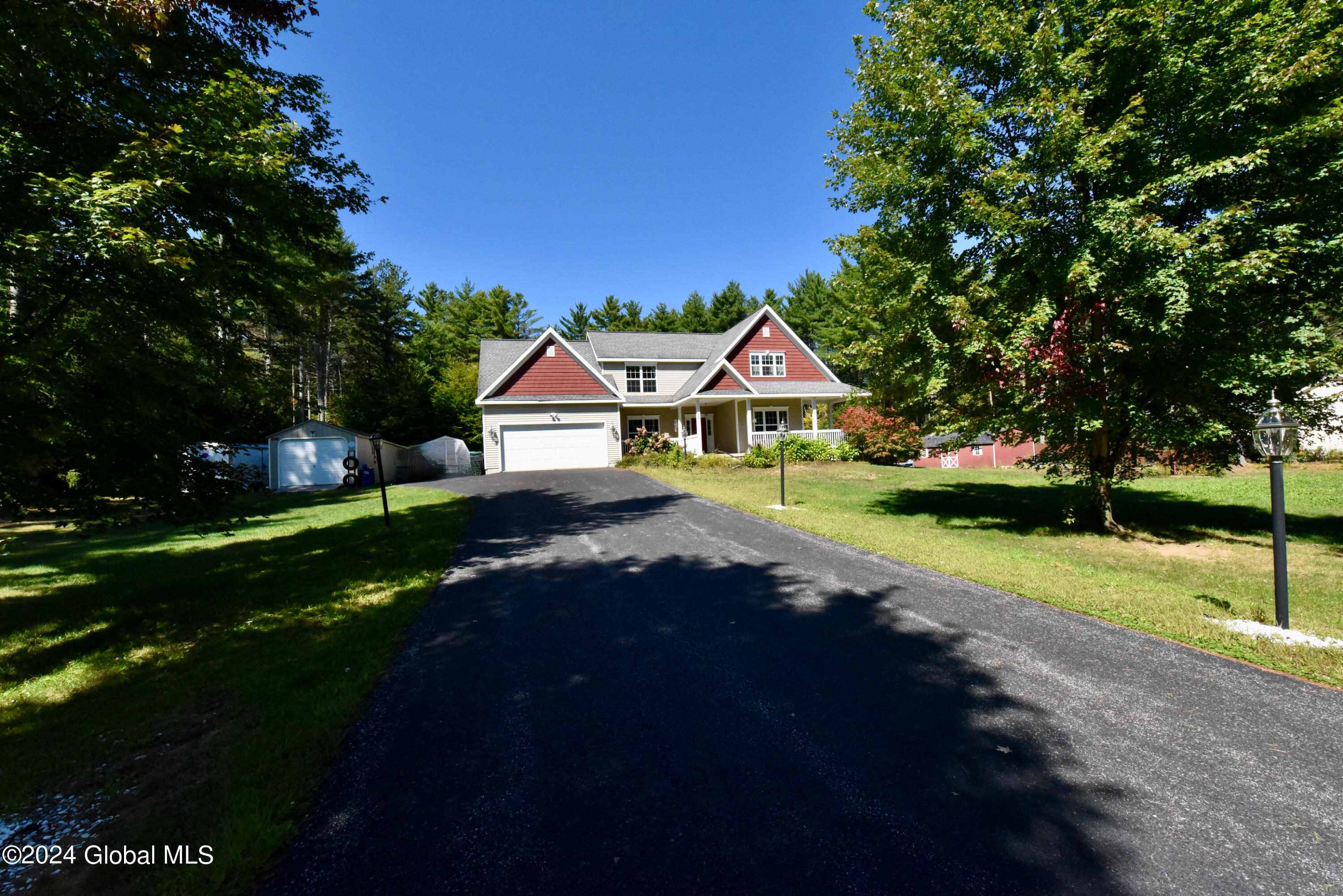 16 Morgans Way, Corinth, New York image 7