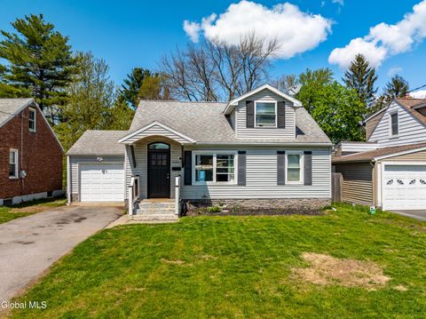 Photo of 2023 Robinwood Avenue, Rotterdam, NY 12306 (MLS # 202616294)
