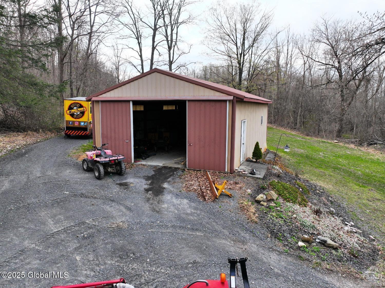 53 Nodine Mountain Road, New Baltimore, New York image 46