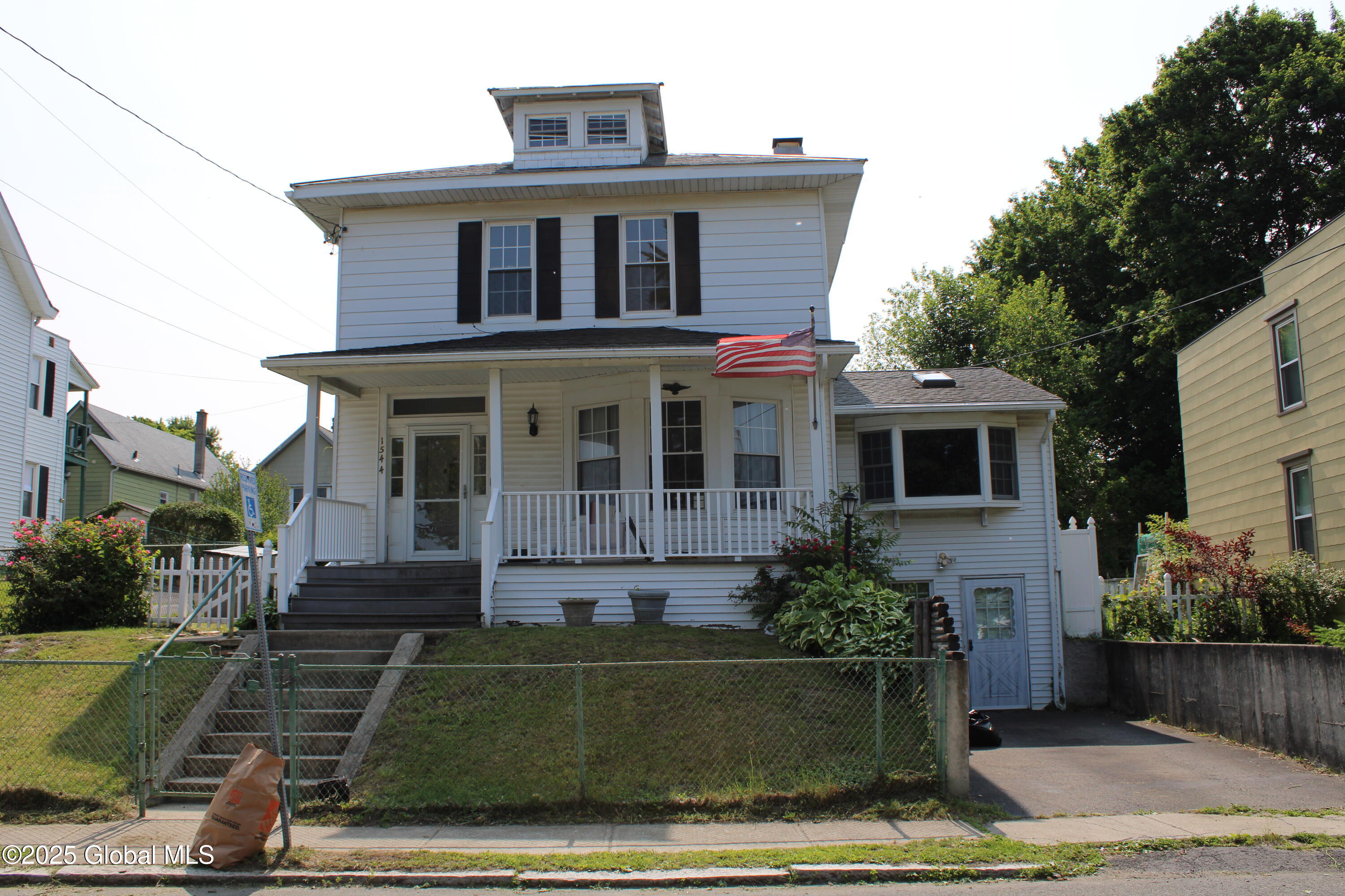 1544 4th Street, Rensselaer, New York image 1
