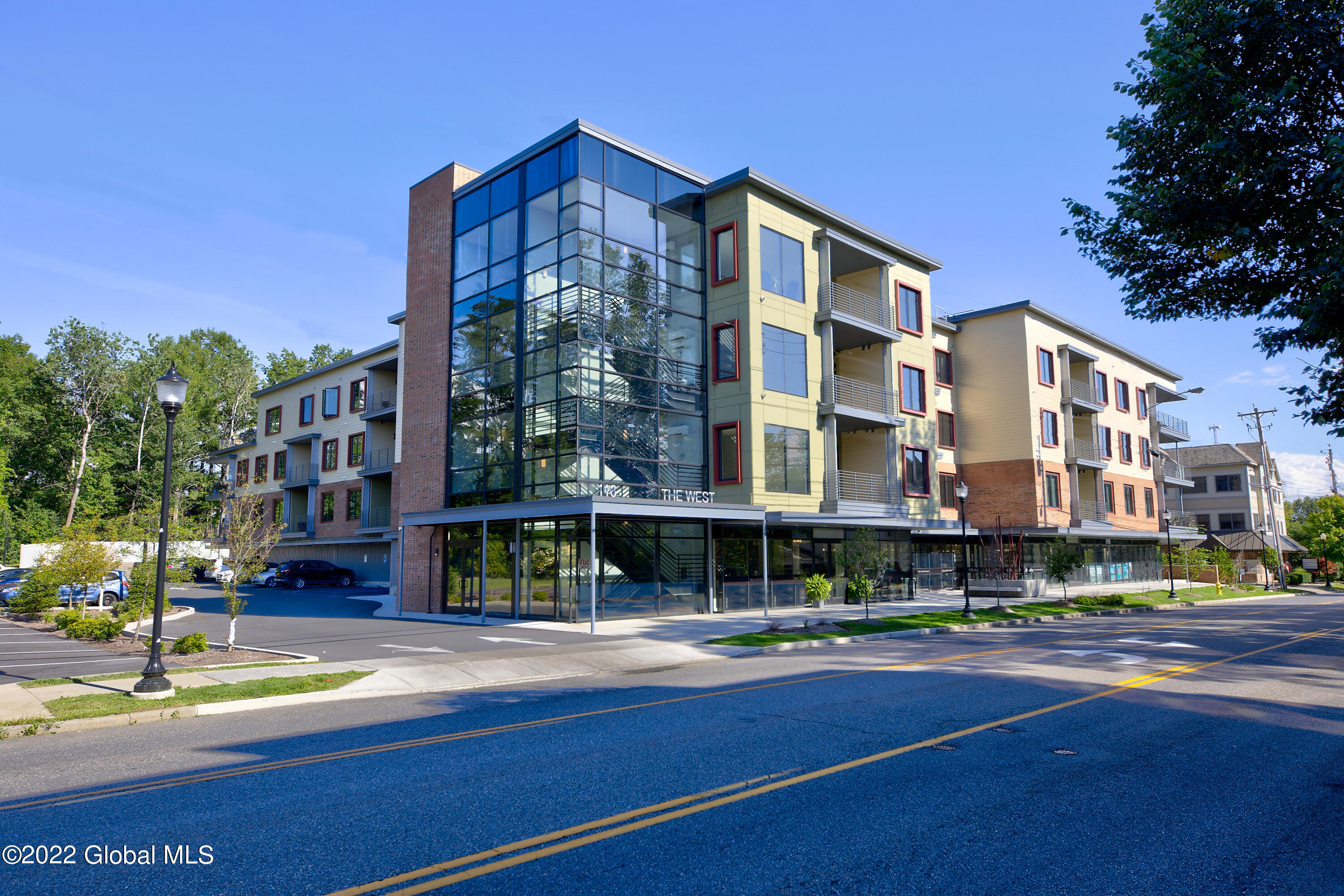 116 West Avenue #309, Saratoga Springs, New York image 2