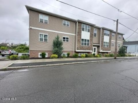 Photo of 1311 Broadway #10, Rensselaer, NY 12144 (MLS # 202522501) Photo of 1311 Broadway #10, Rensselaer, NY 12144 (MLS # 202522501)