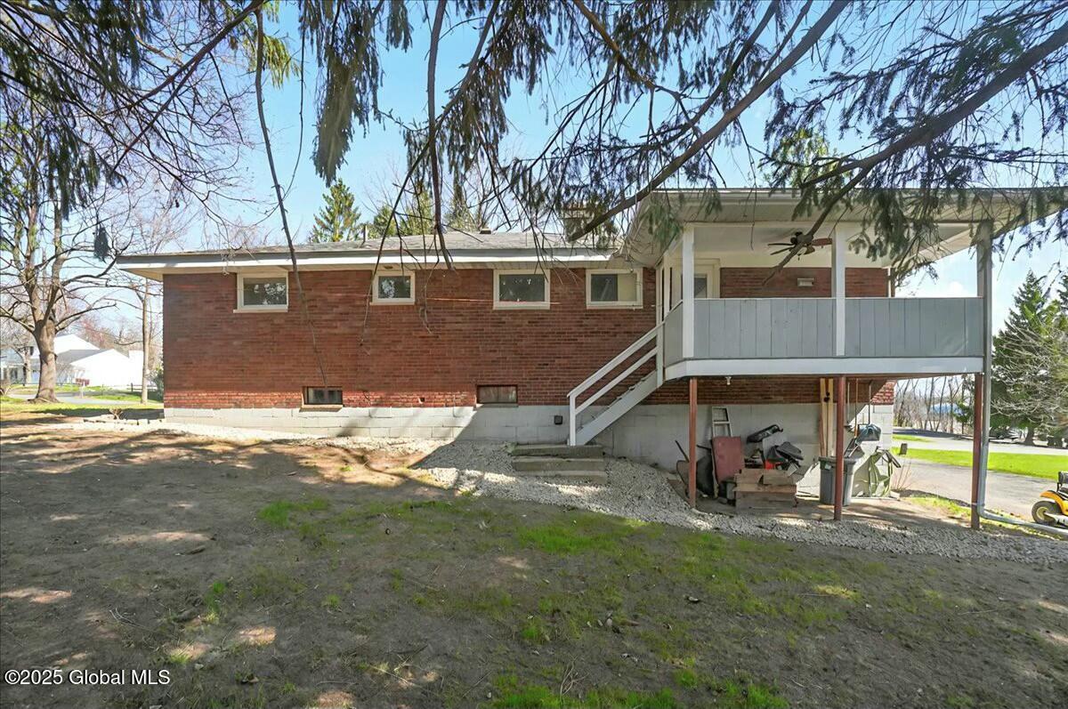 8 Forest Avenue, Cohoes, New York image 42