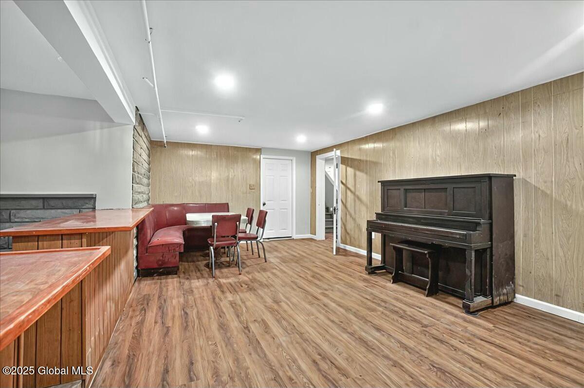 8 Forest Avenue, Cohoes, New York image 36