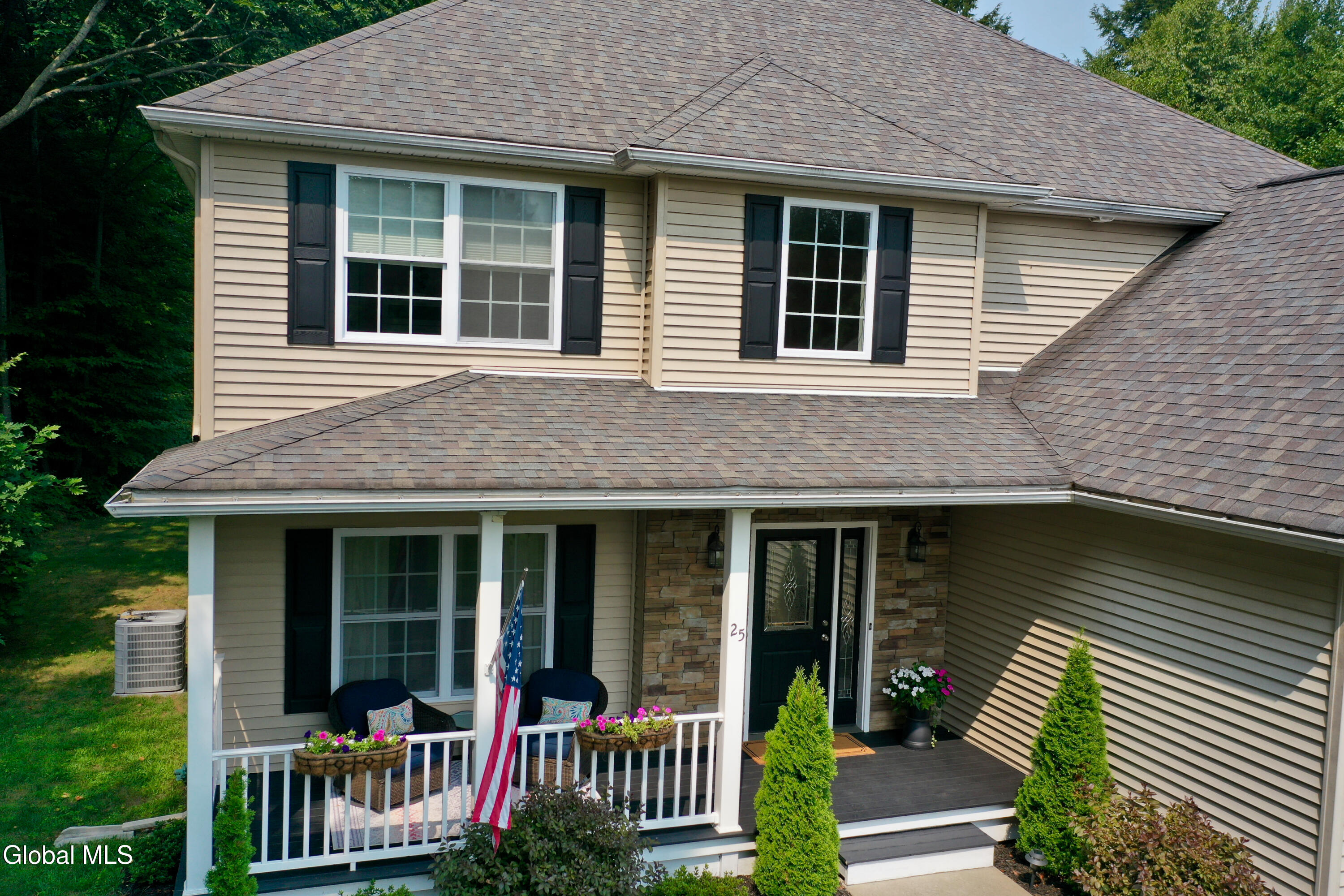 Ballston Spa, New York 12020, United States, 4 Bedrooms Bedrooms, ,4 BathroomsBathrooms,Residential,Active,187116