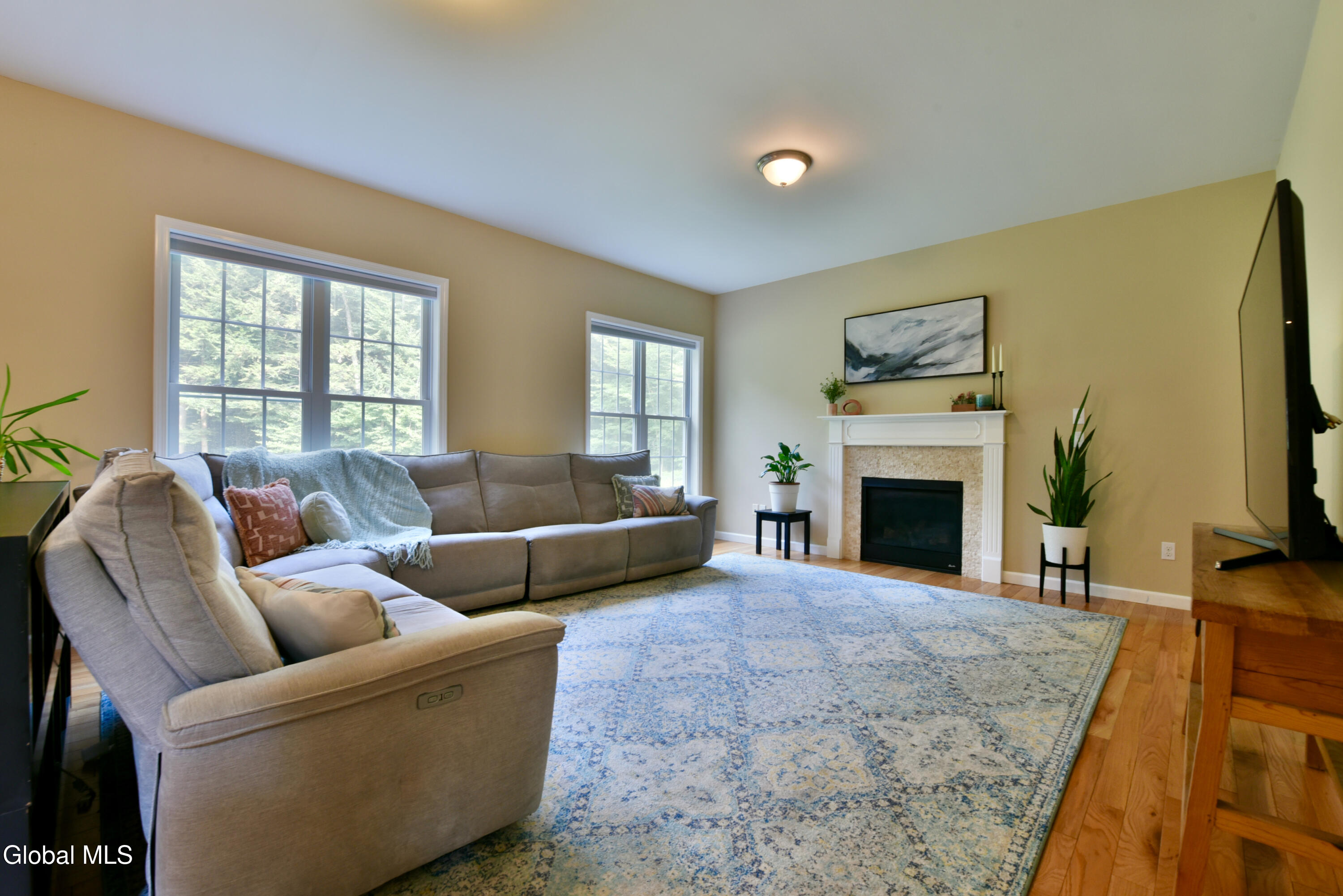 Ballston Spa, New York 12020, United States, 4 Bedrooms Bedrooms, ,4 BathroomsBathrooms,Residential,Active,187116