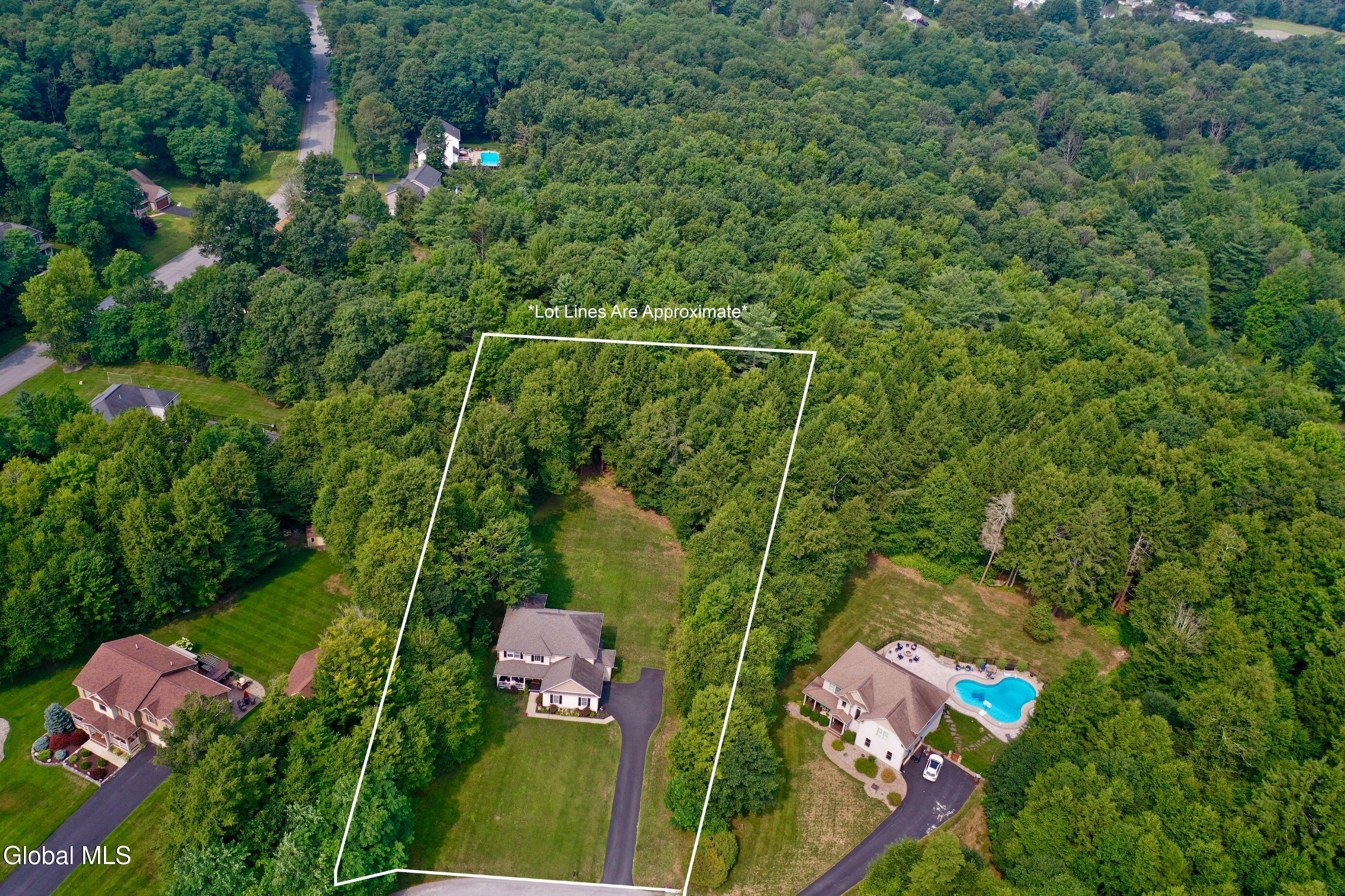 Ballston Spa, New York 12020, United States, 4 Bedrooms Bedrooms, ,4 BathroomsBathrooms,Residential,Active,187116