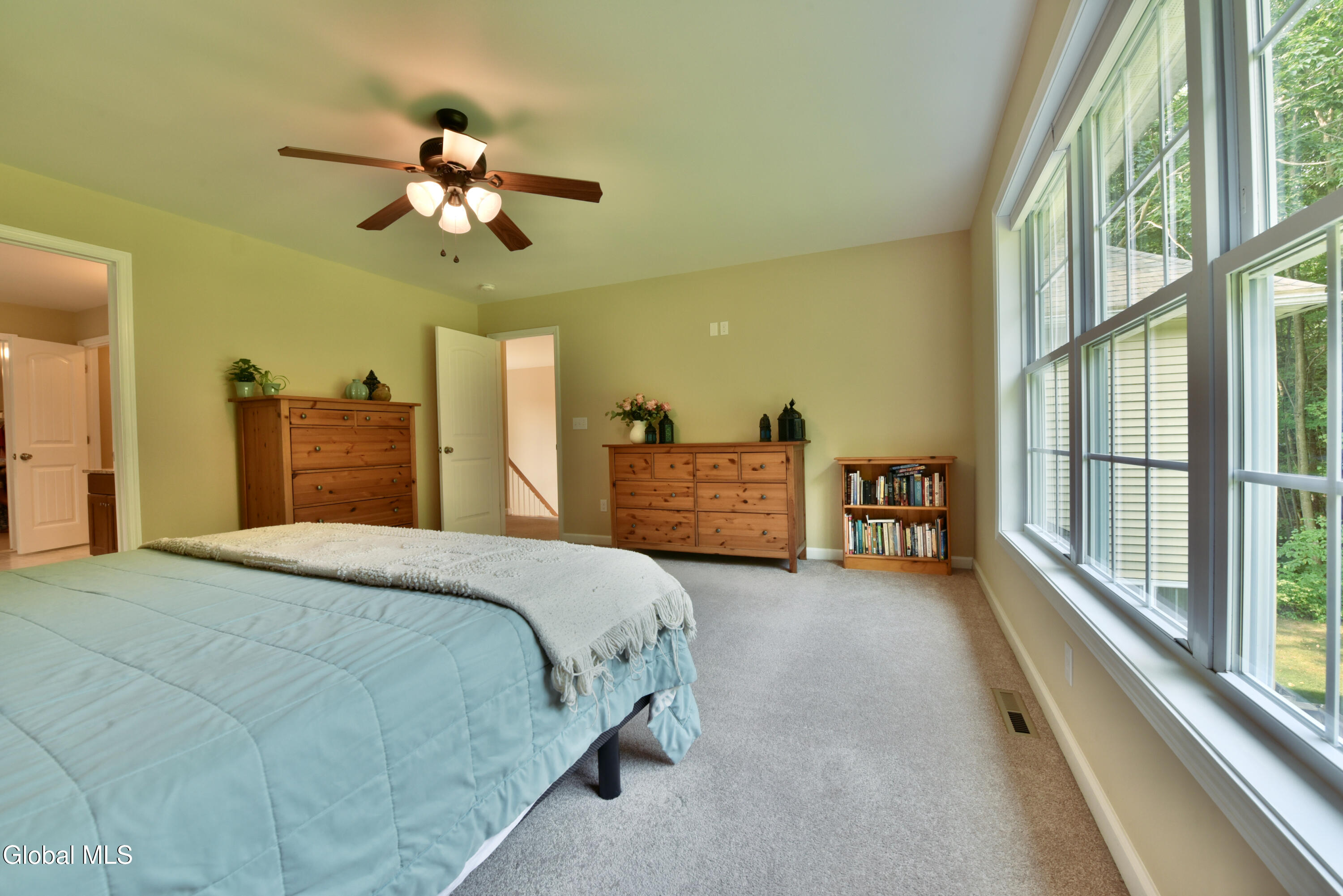 Ballston Spa, New York 12020, United States, 4 Bedrooms Bedrooms, ,4 BathroomsBathrooms,Residential,Active,187116