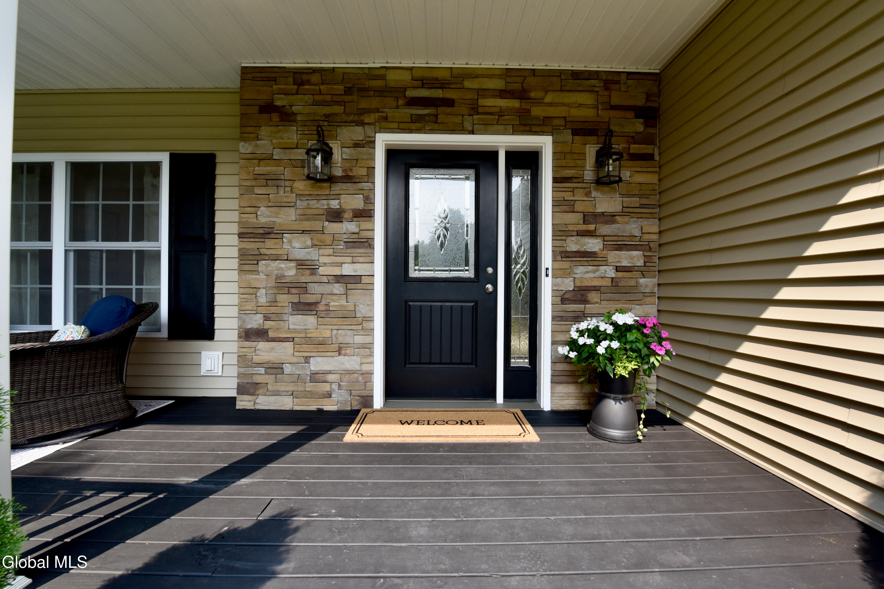 Ballston Spa, New York 12020, United States, 4 Bedrooms Bedrooms, ,4 BathroomsBathrooms,Residential,Active,187116