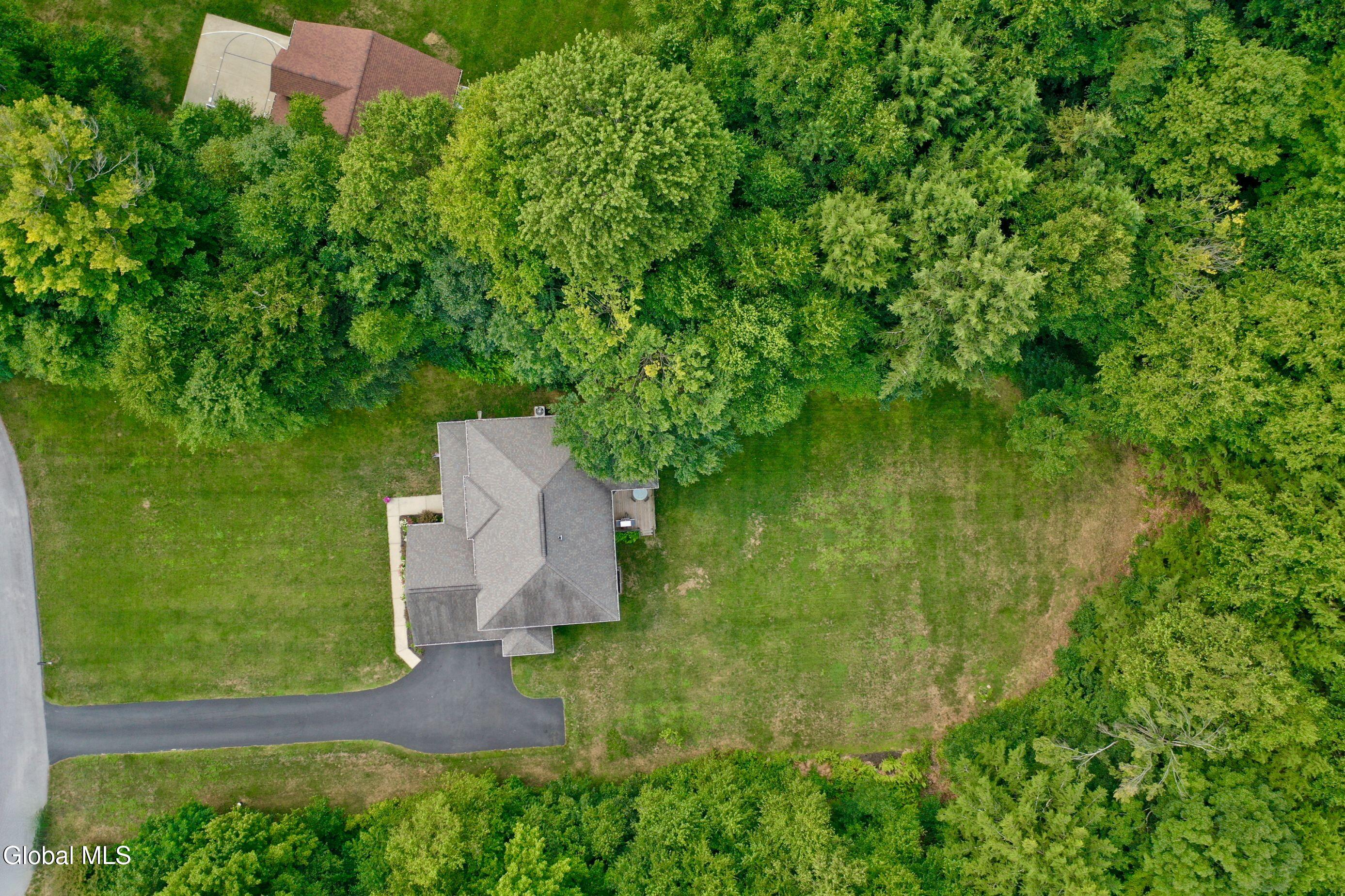 Ballston Spa, New York 12020, United States, 4 Bedrooms Bedrooms, ,4 BathroomsBathrooms,Residential,Active,187116