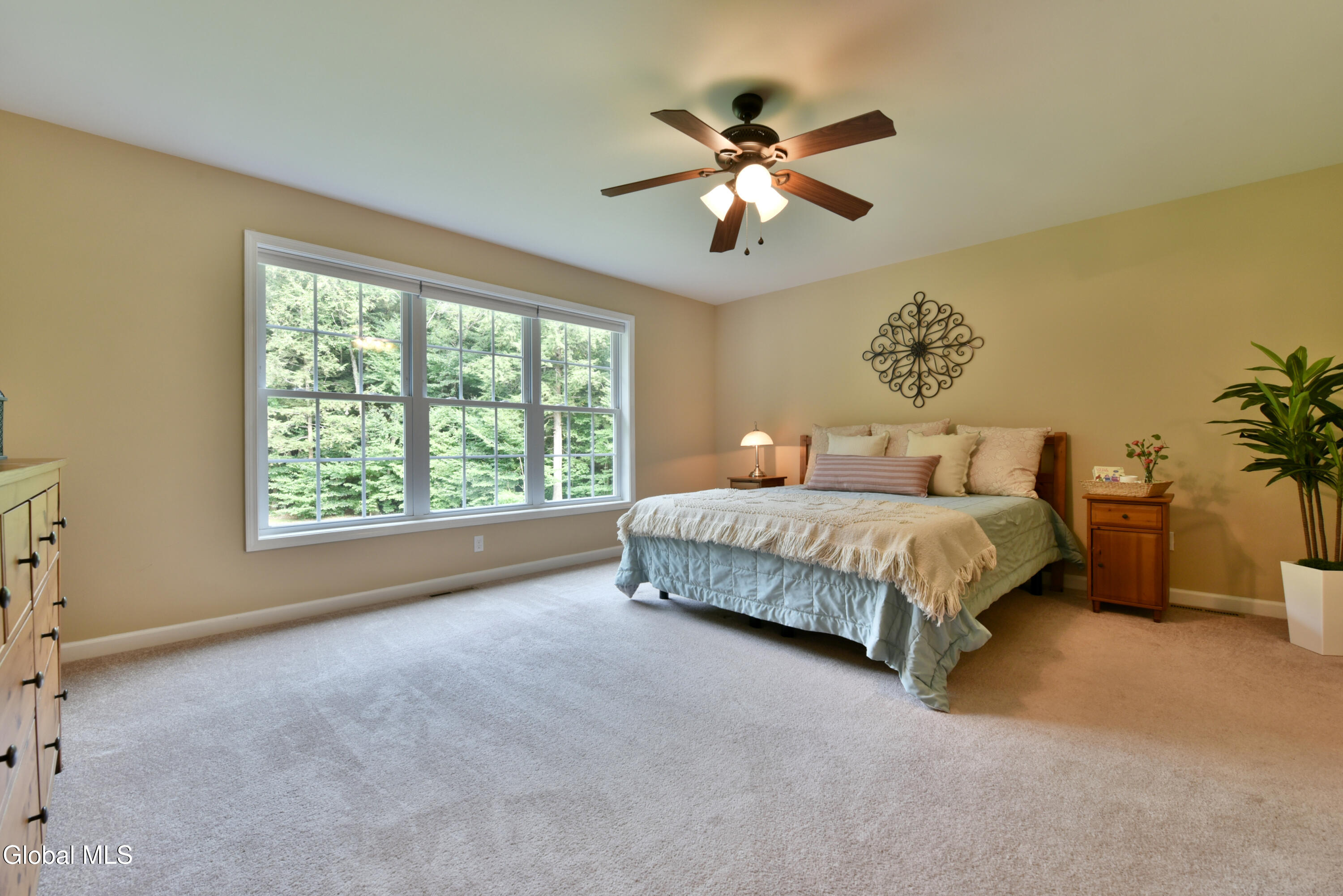 Ballston Spa, New York 12020, United States, 4 Bedrooms Bedrooms, ,4 BathroomsBathrooms,Residential,Active,187116