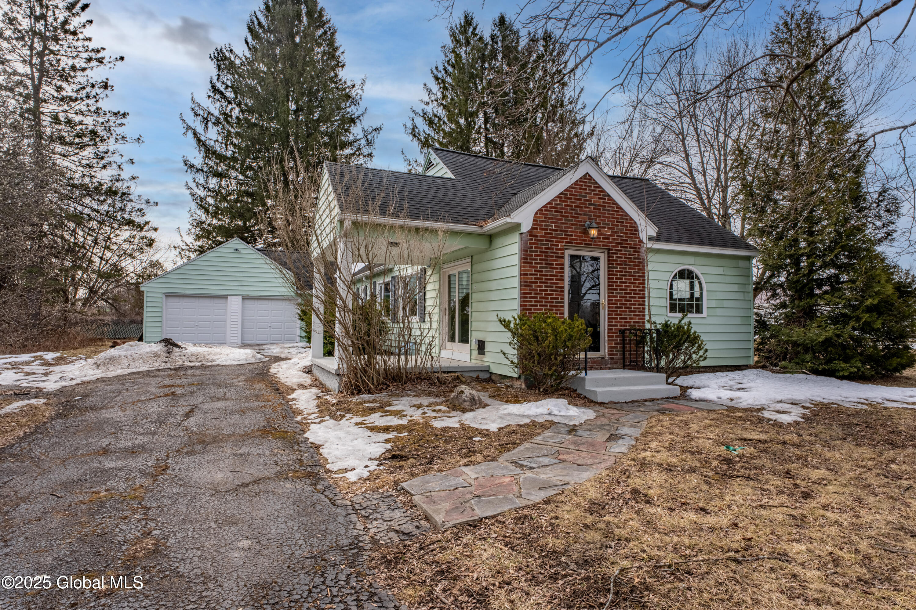 23 Northern Boulevard, Hagaman, New York image 1