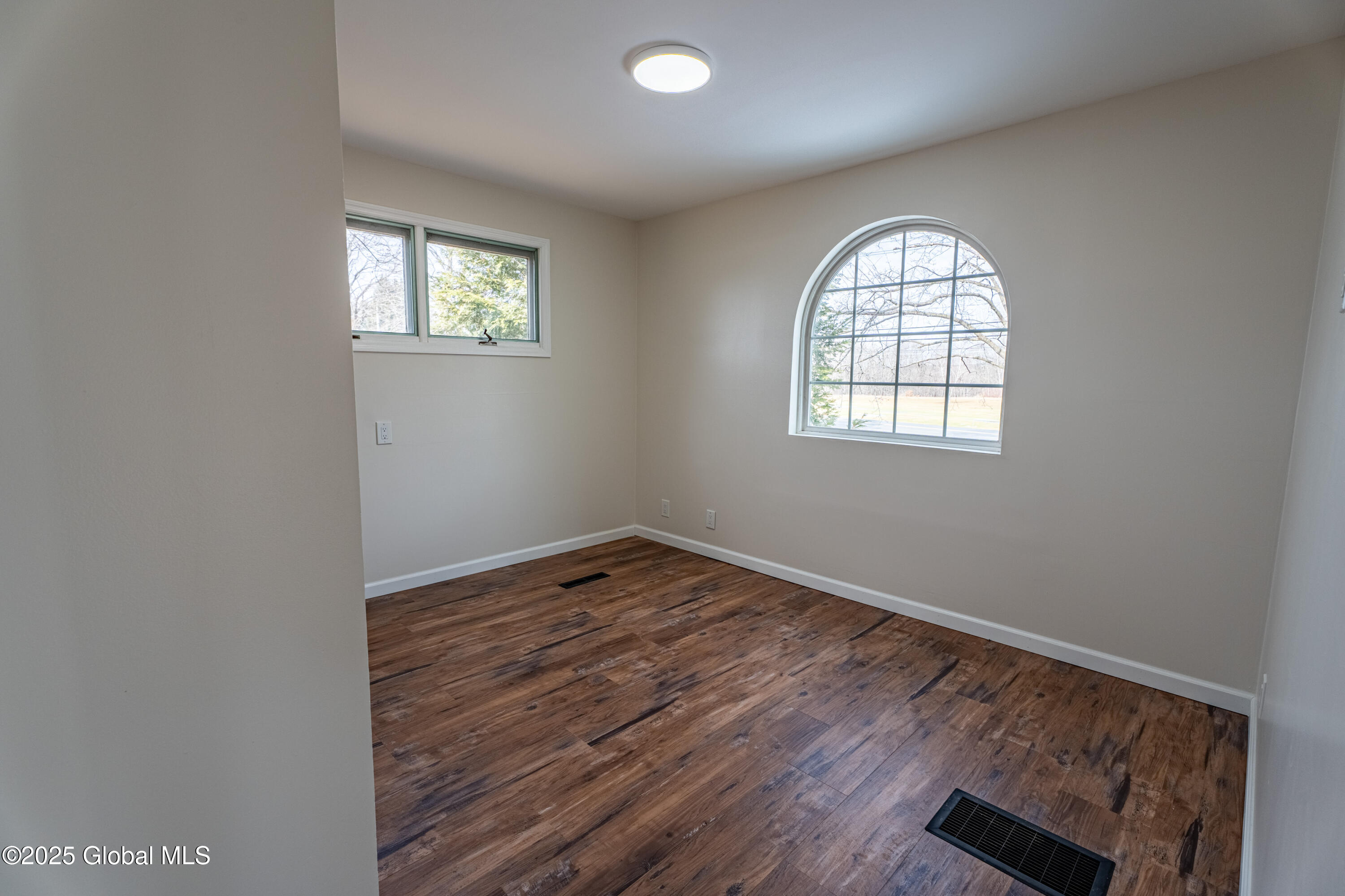 23 Northern Boulevard, Hagaman, New York image 17